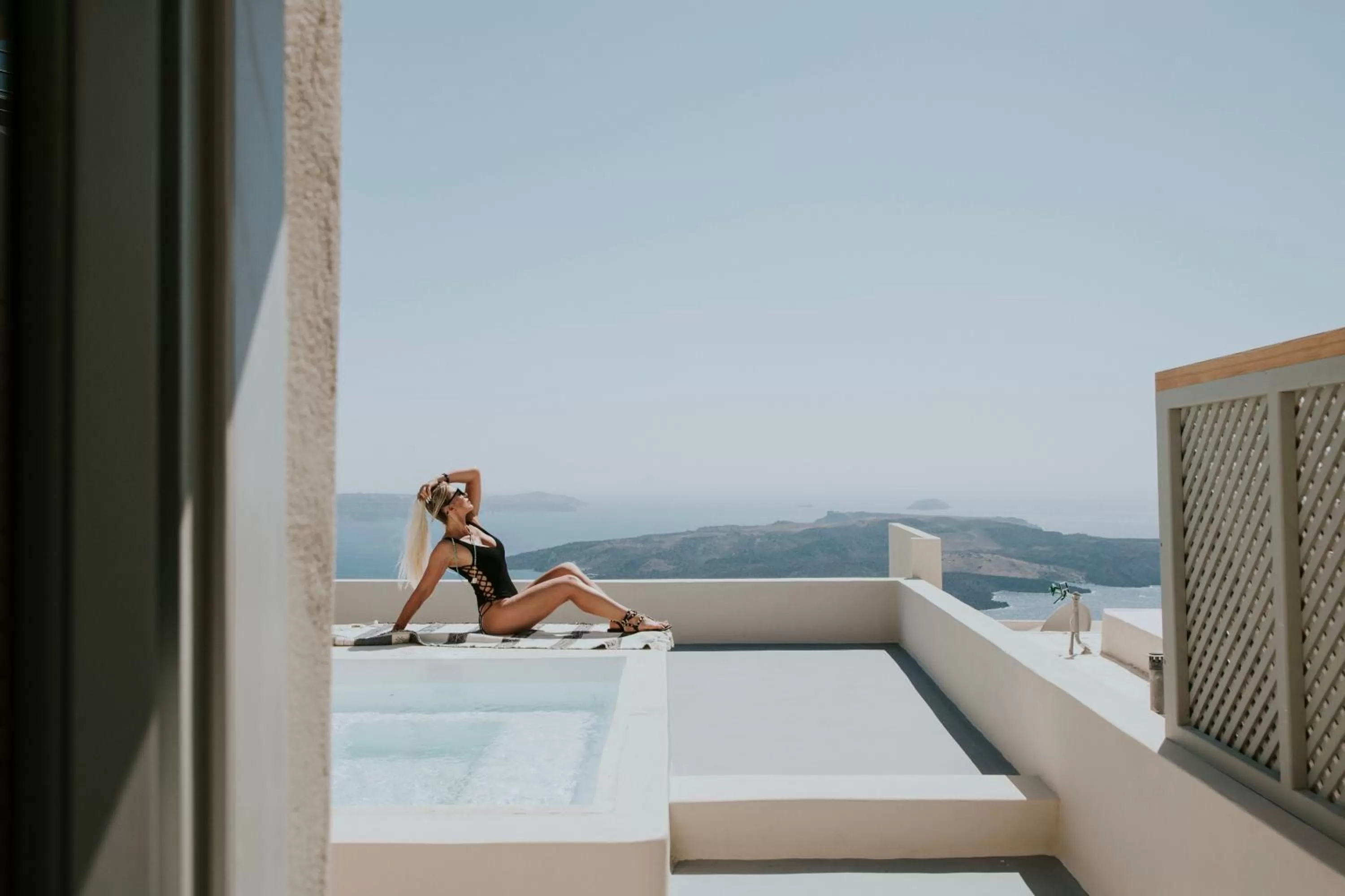 Caldera Cliff Illusion