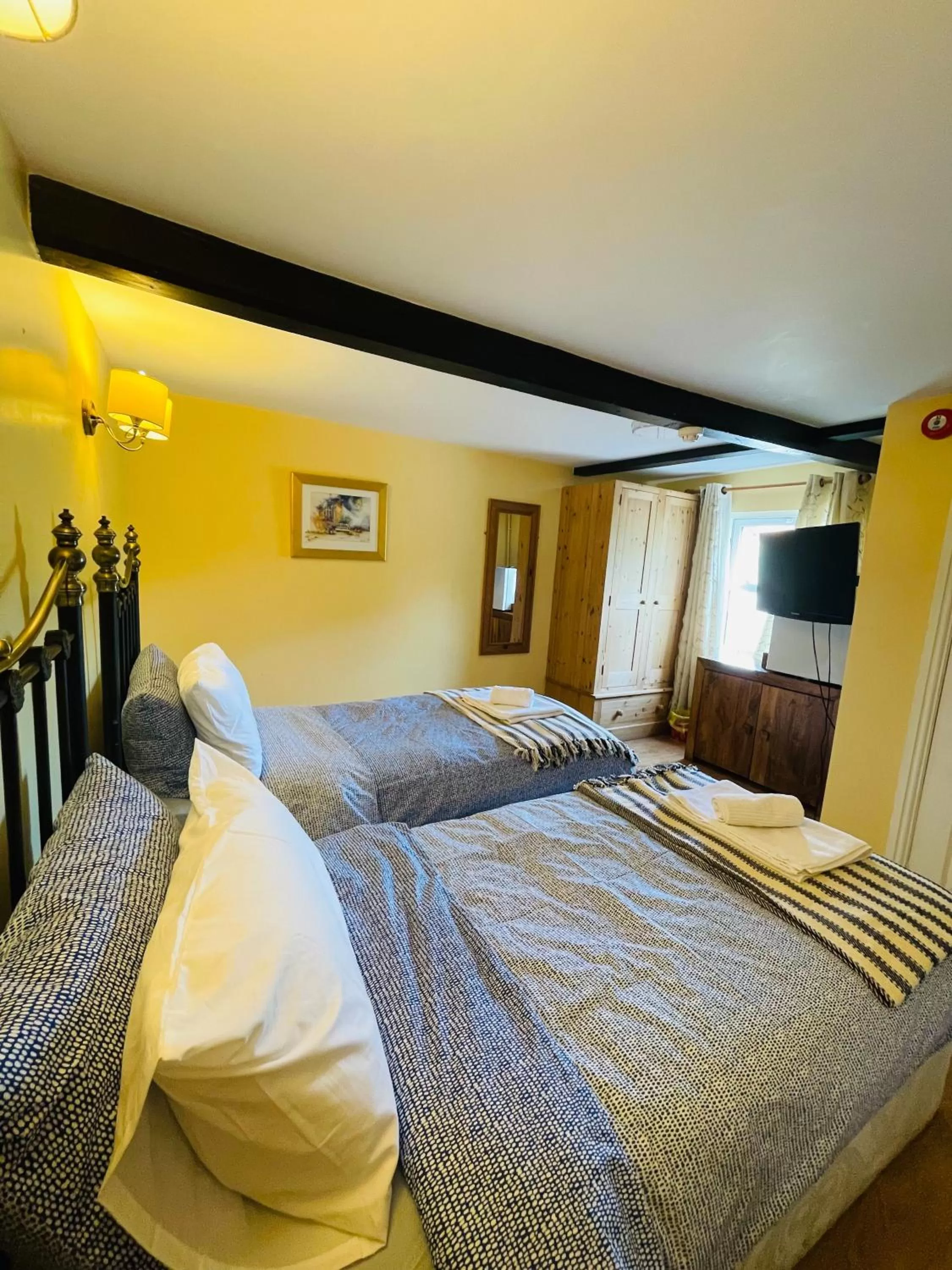 Photo of the whole room, Bed in The Boat Inn Hayton