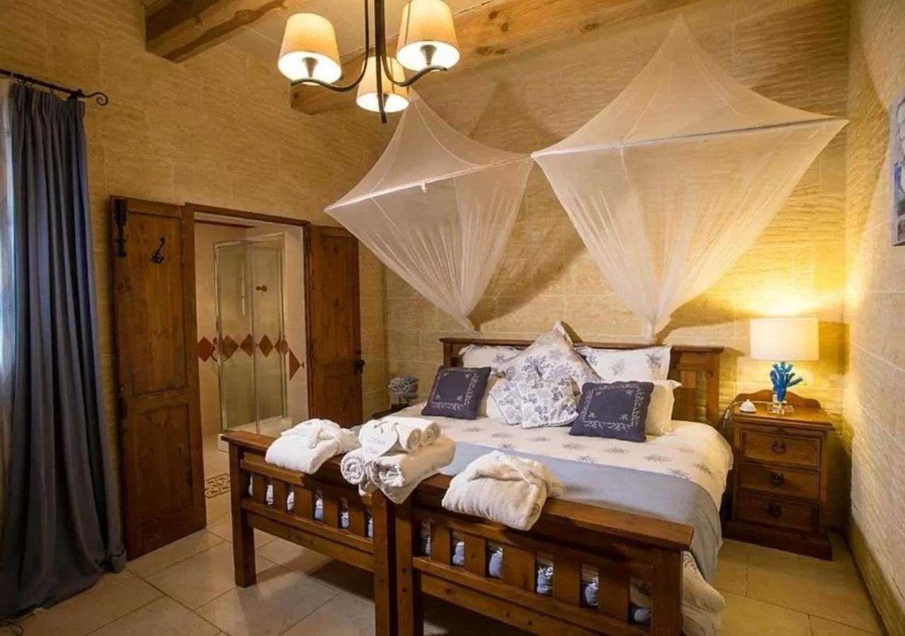 Bed in Betty Cake B&B