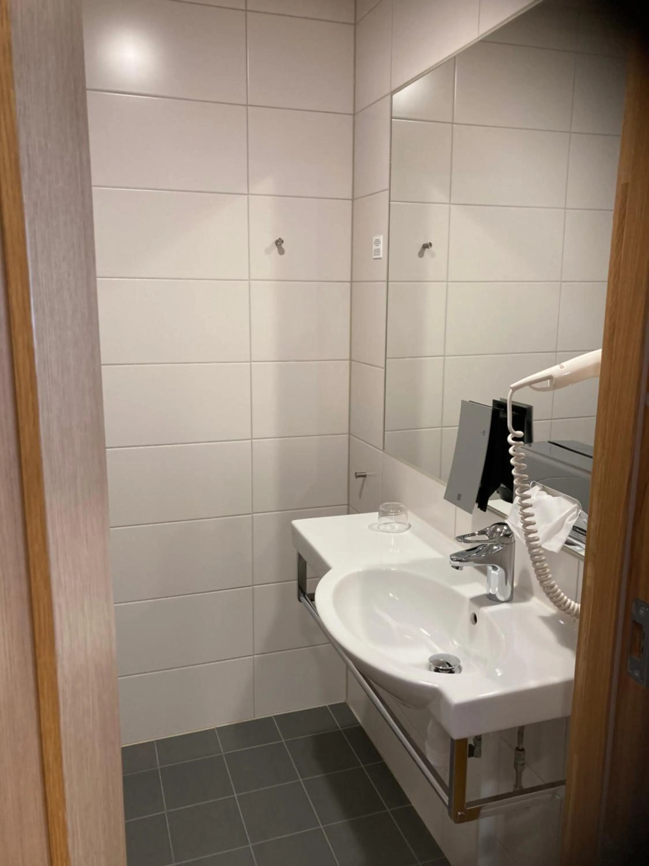 Bathroom in Home Hotel Bristol