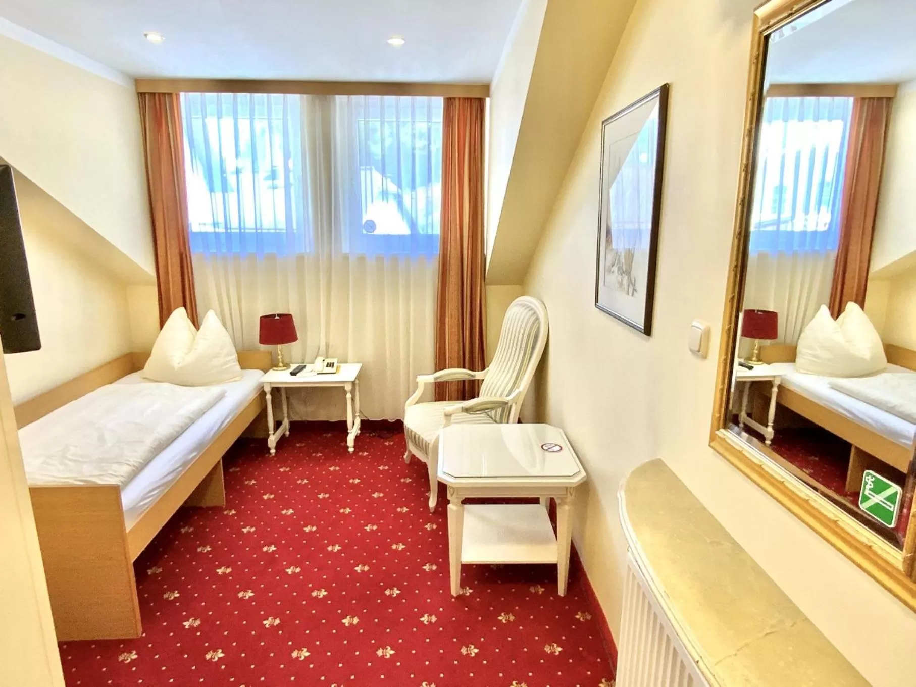 Photo of the whole room, Bed in Hotel Turnerwirt