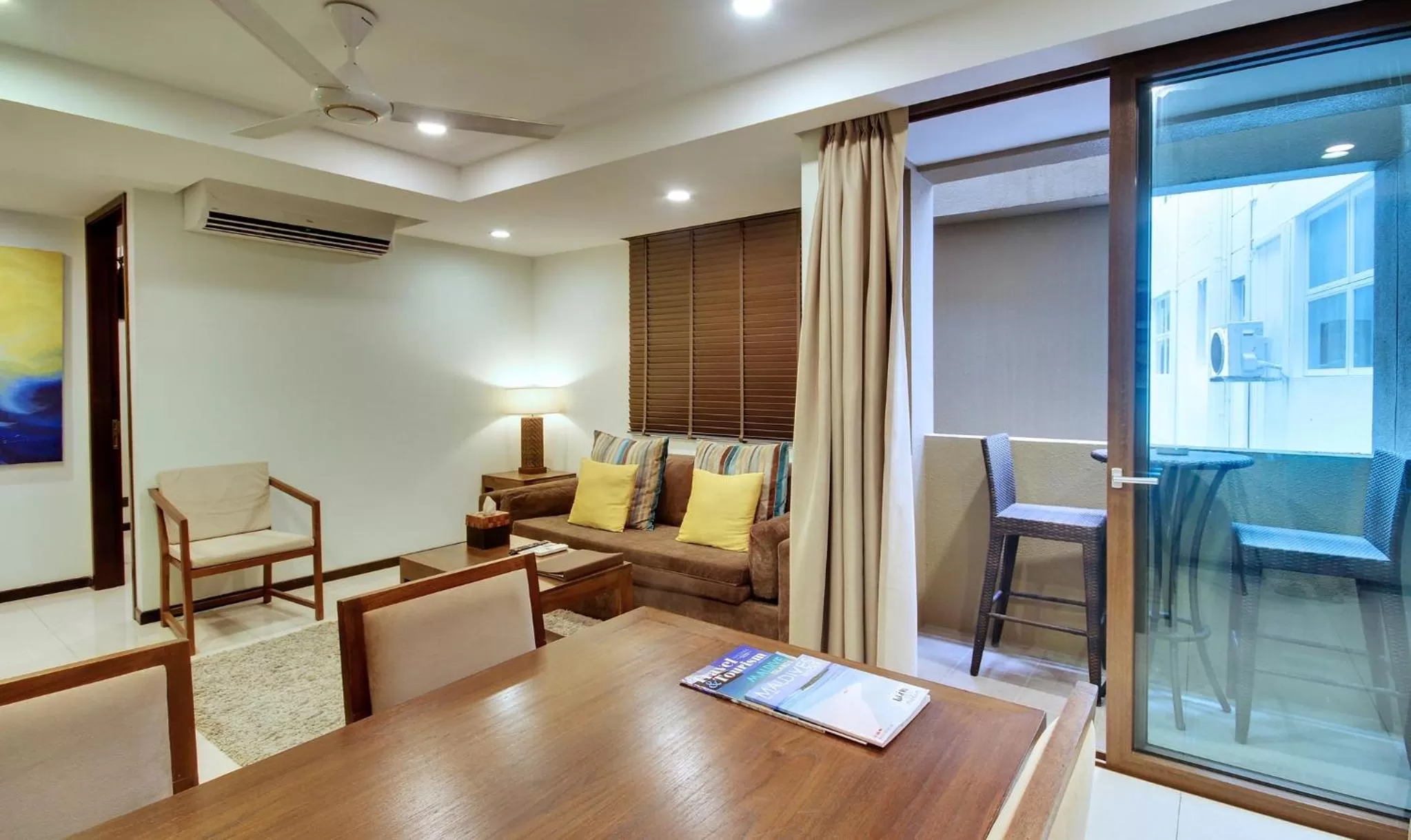 Balcony/Terrace in The Somerset Hotel