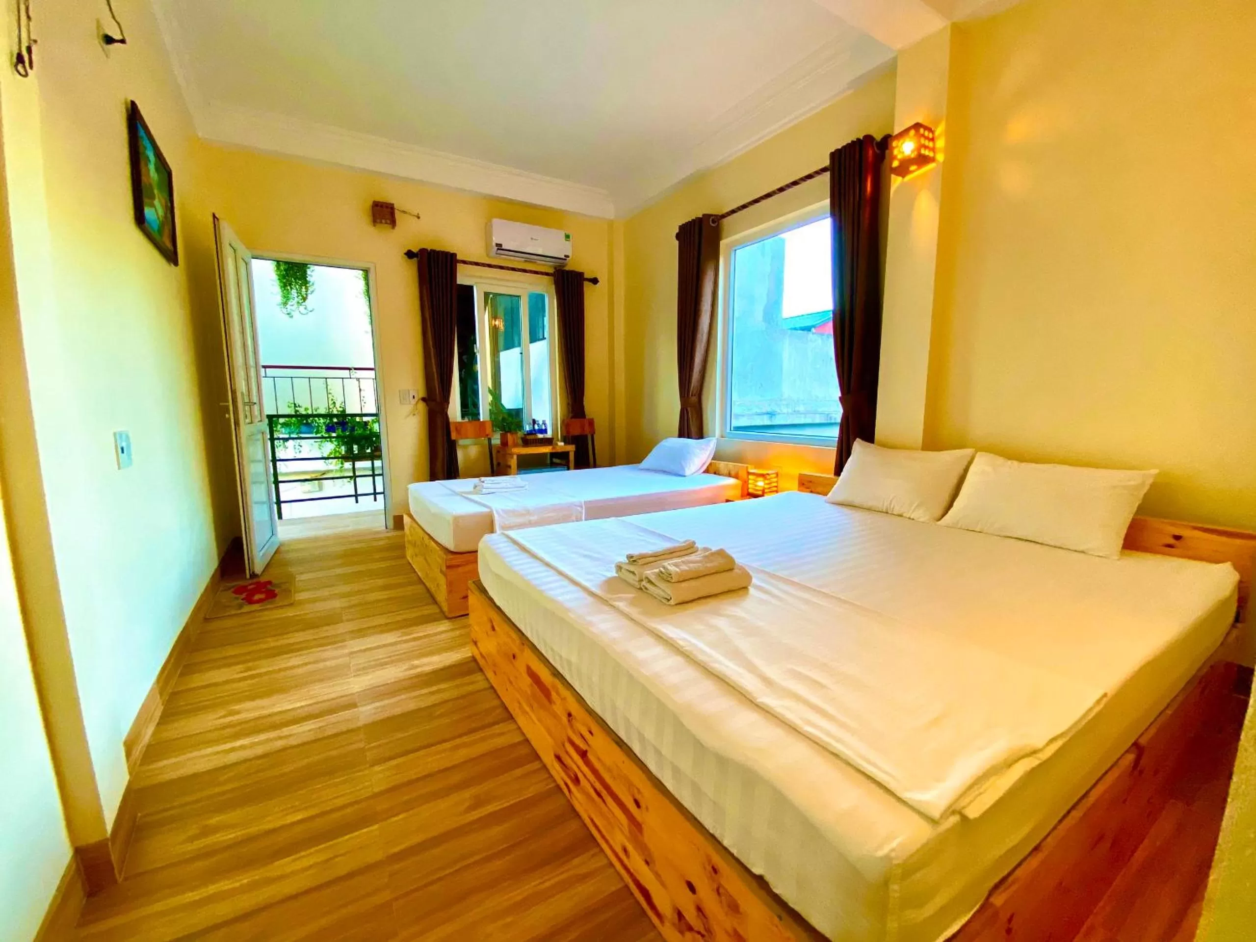 Bedroom, Bed in Ha Lan Homestay