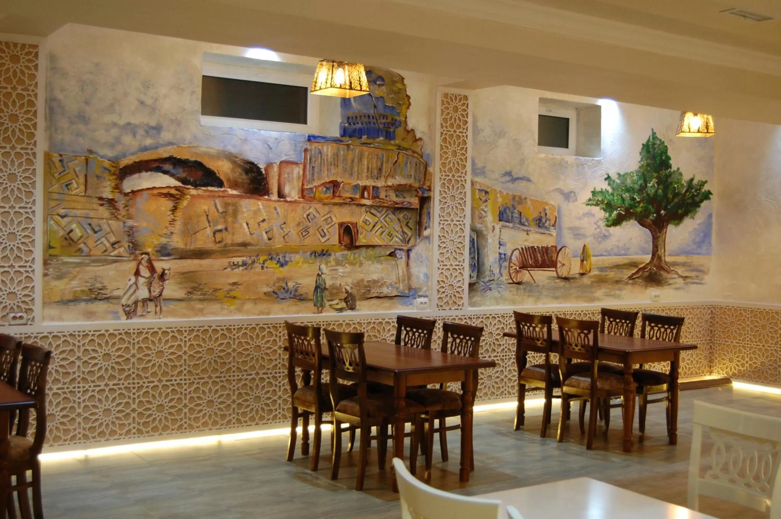 Restaurant/places to eat in Usman