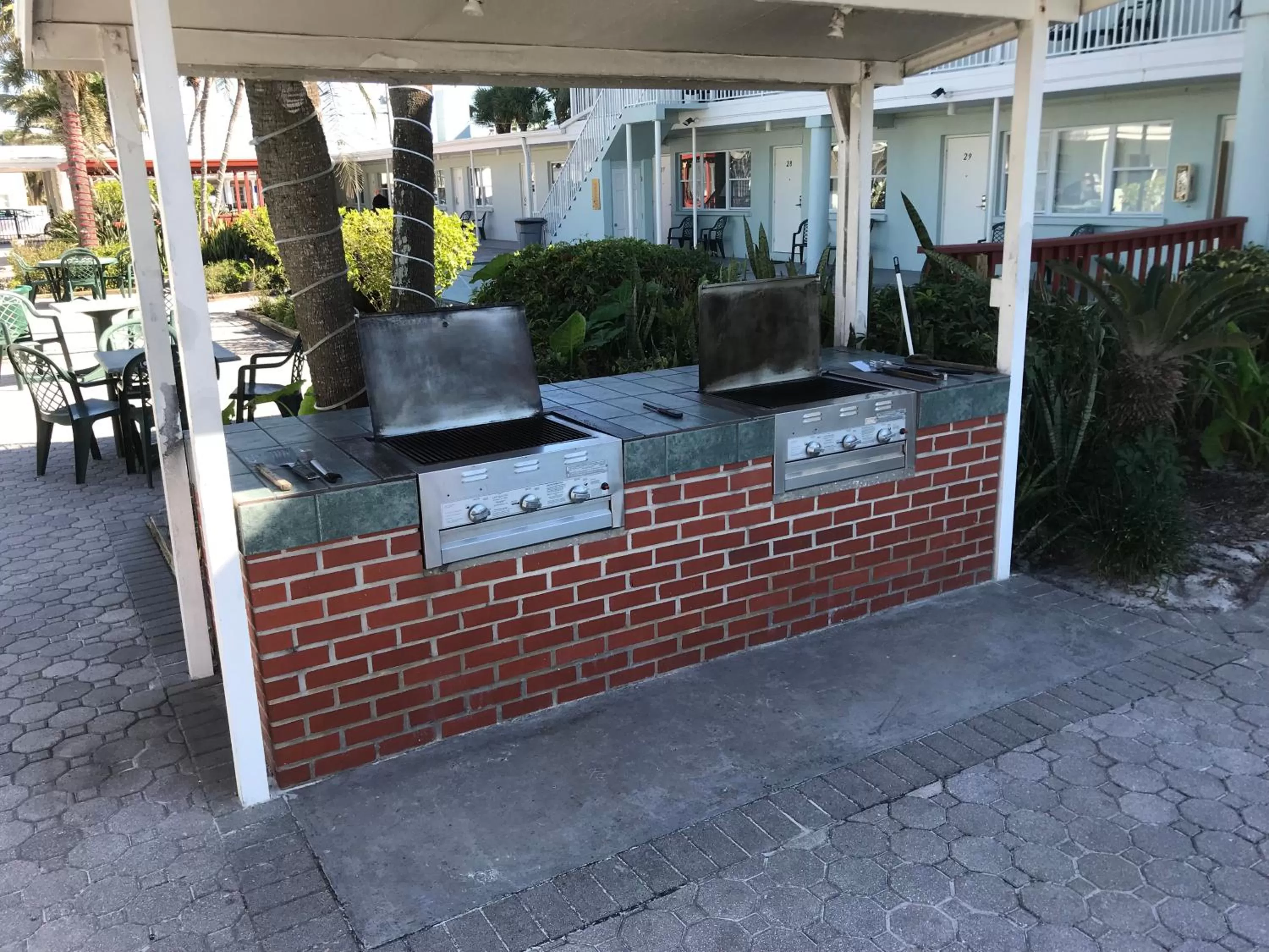 BBQ facilities in Miramar Resort