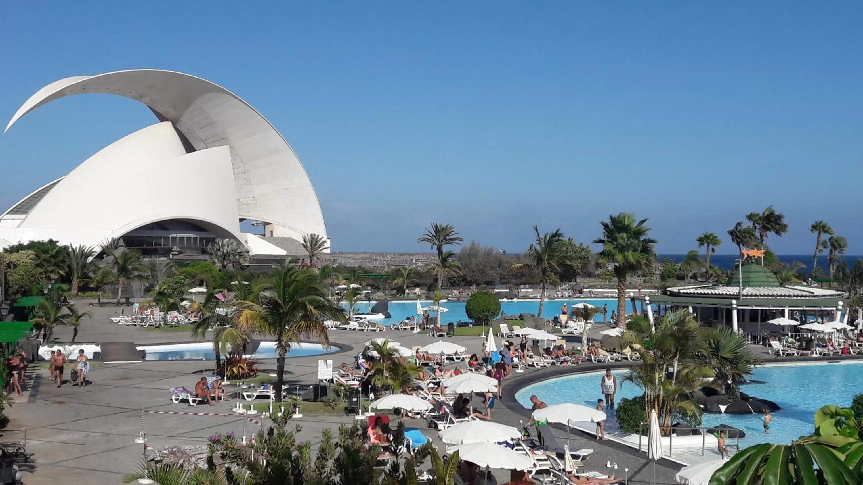 Nearby landmark, Pool View in Tenerife Rooms S. C.
