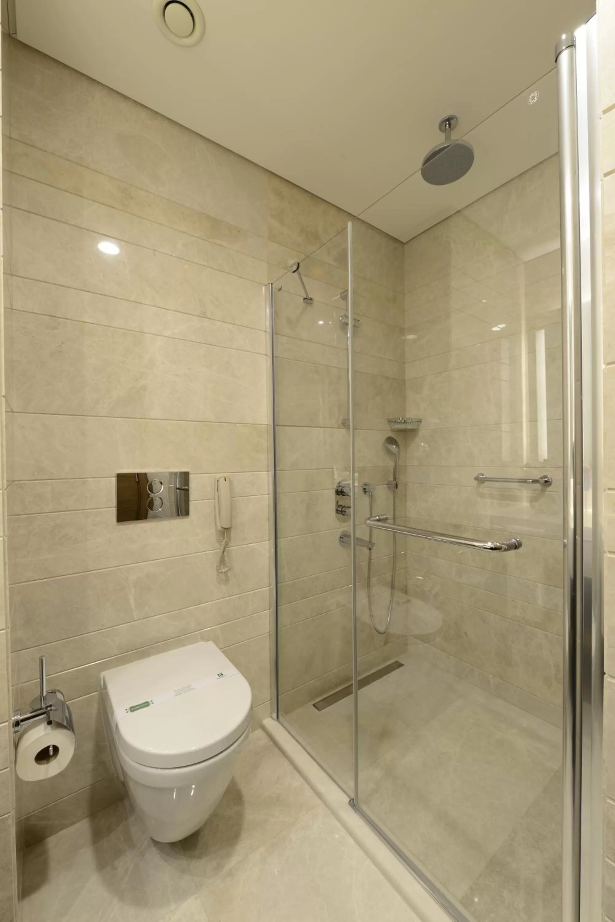 Bathroom in Holiday Inn Bursa - City Centre by IHG