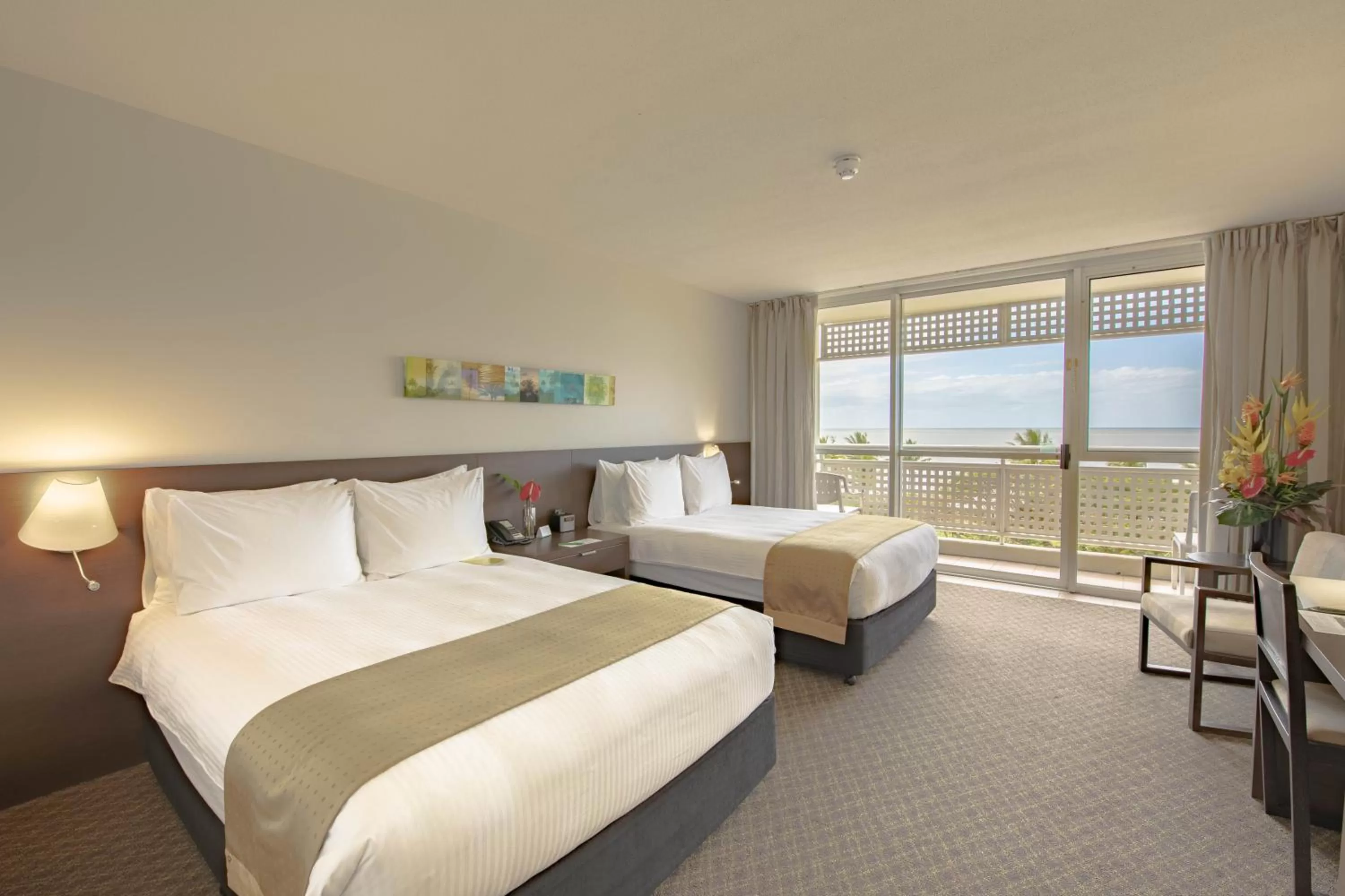 Sea view, Bed in Cairns Harbourside Hotel