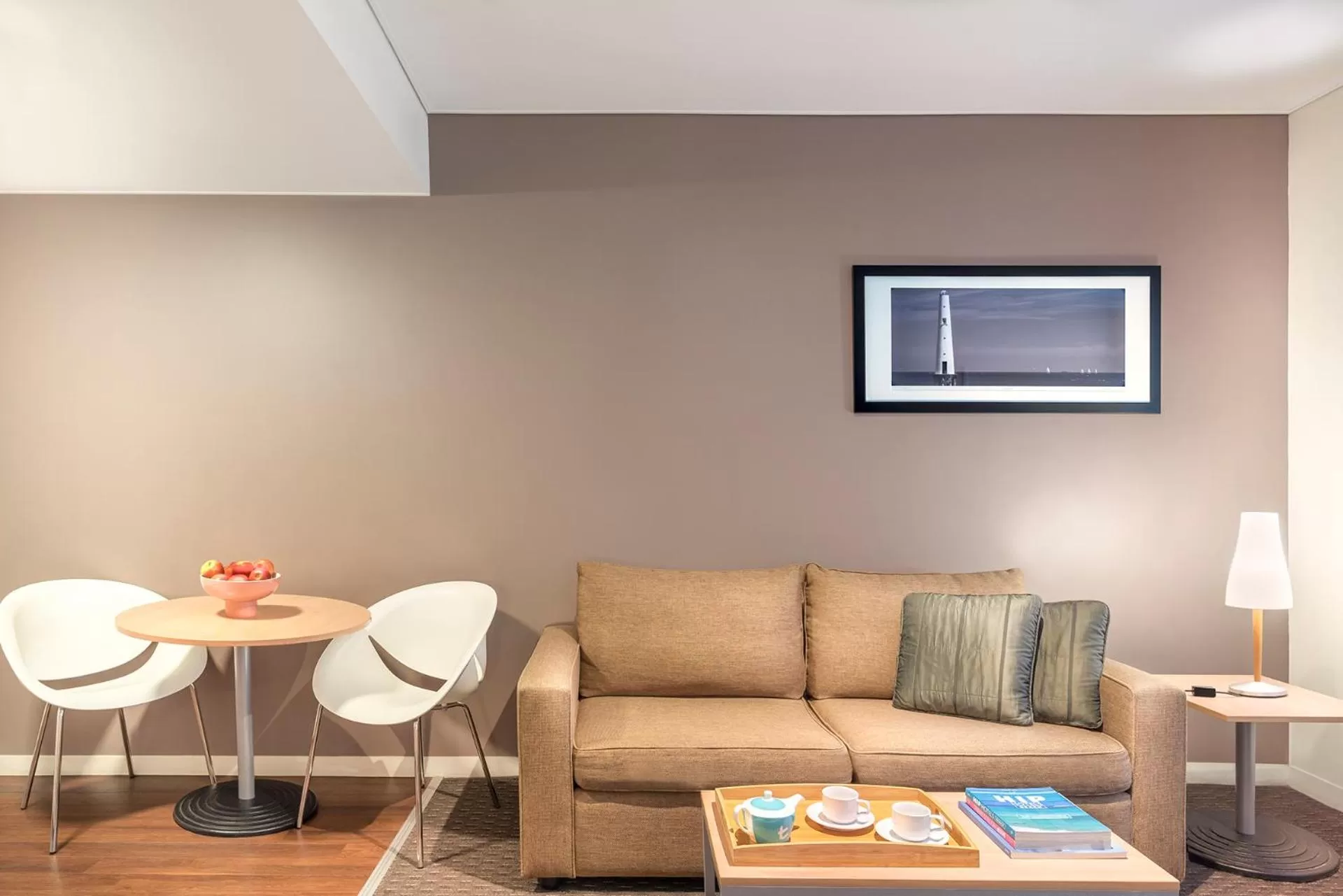 Living room in ibis Melbourne Hotel and Apartments