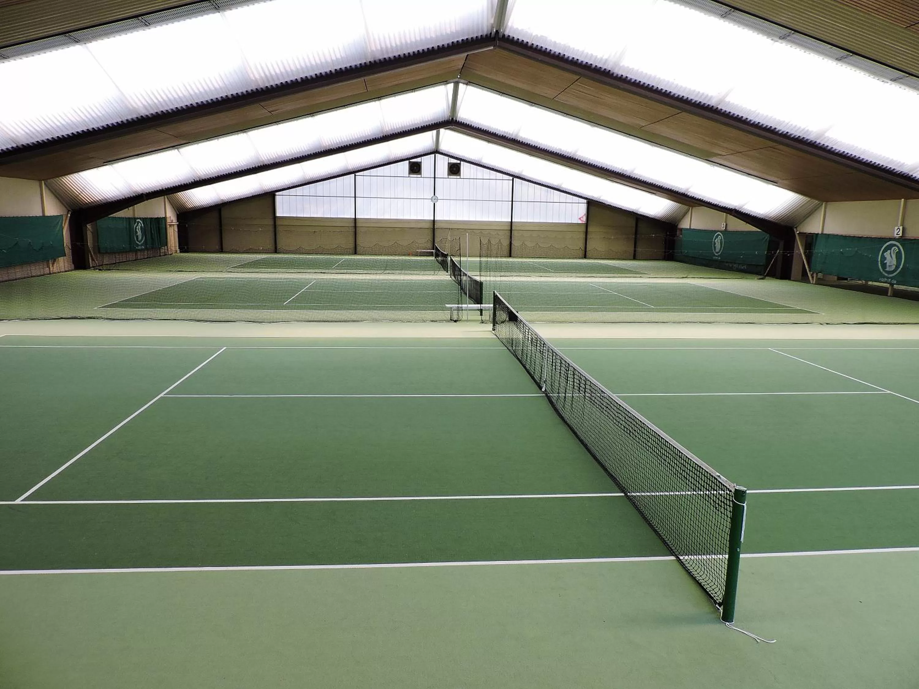Tennis court in Parkhotel Rothof