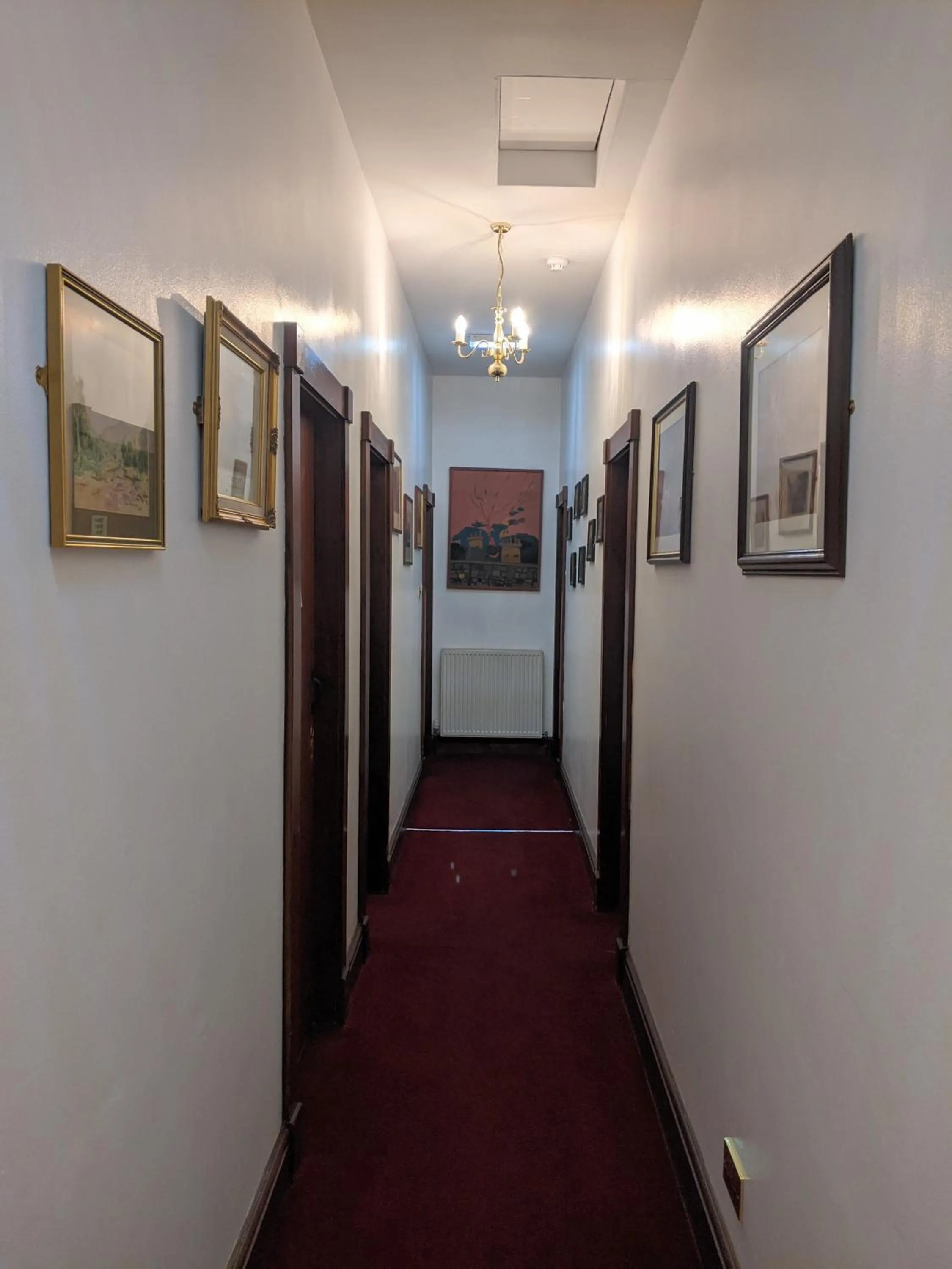 Property building in High Street Hostel - Over 18s Only, Backpackers Atmosphere