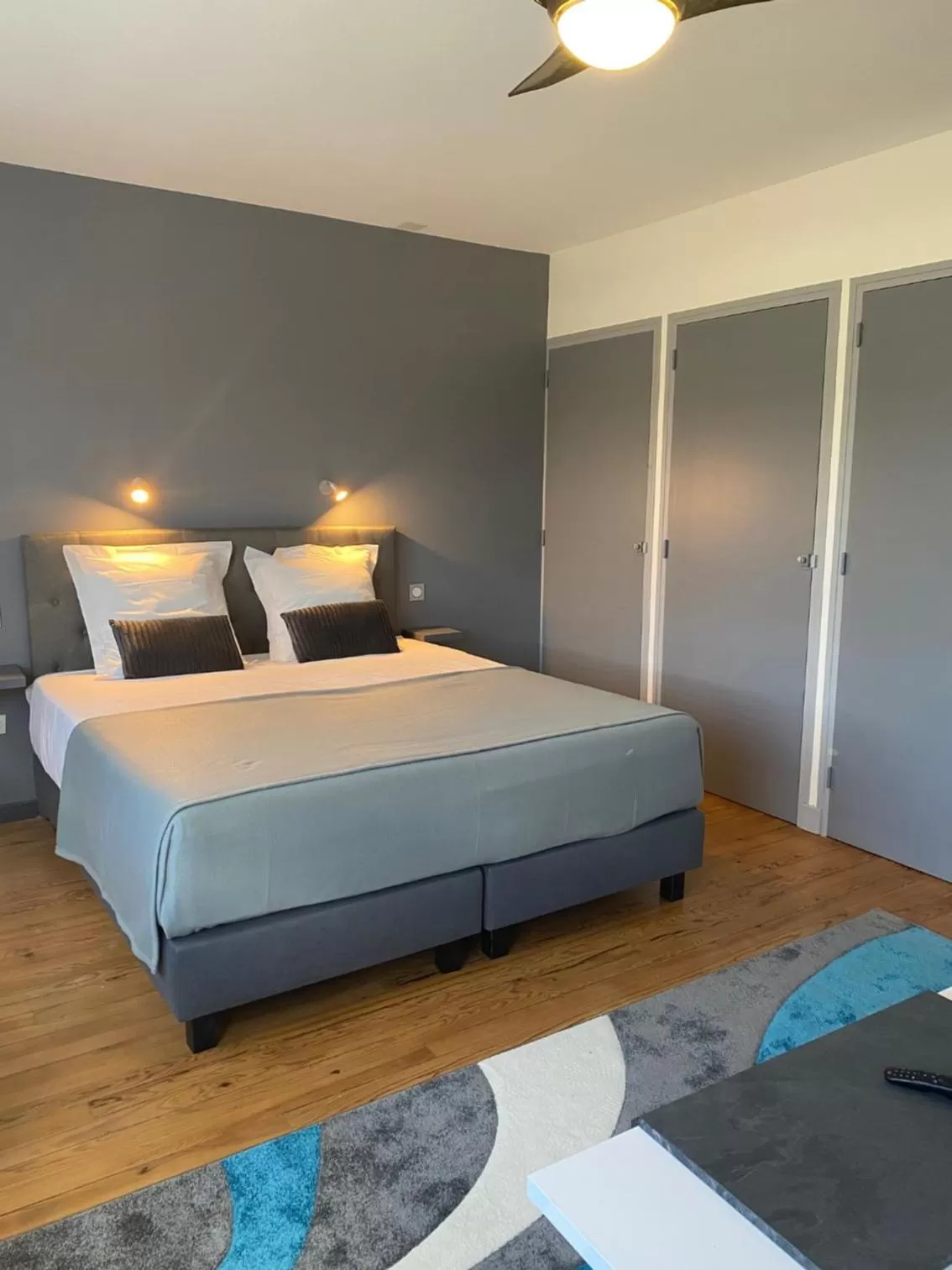 Bedroom, Bed in Avenue de la Gare