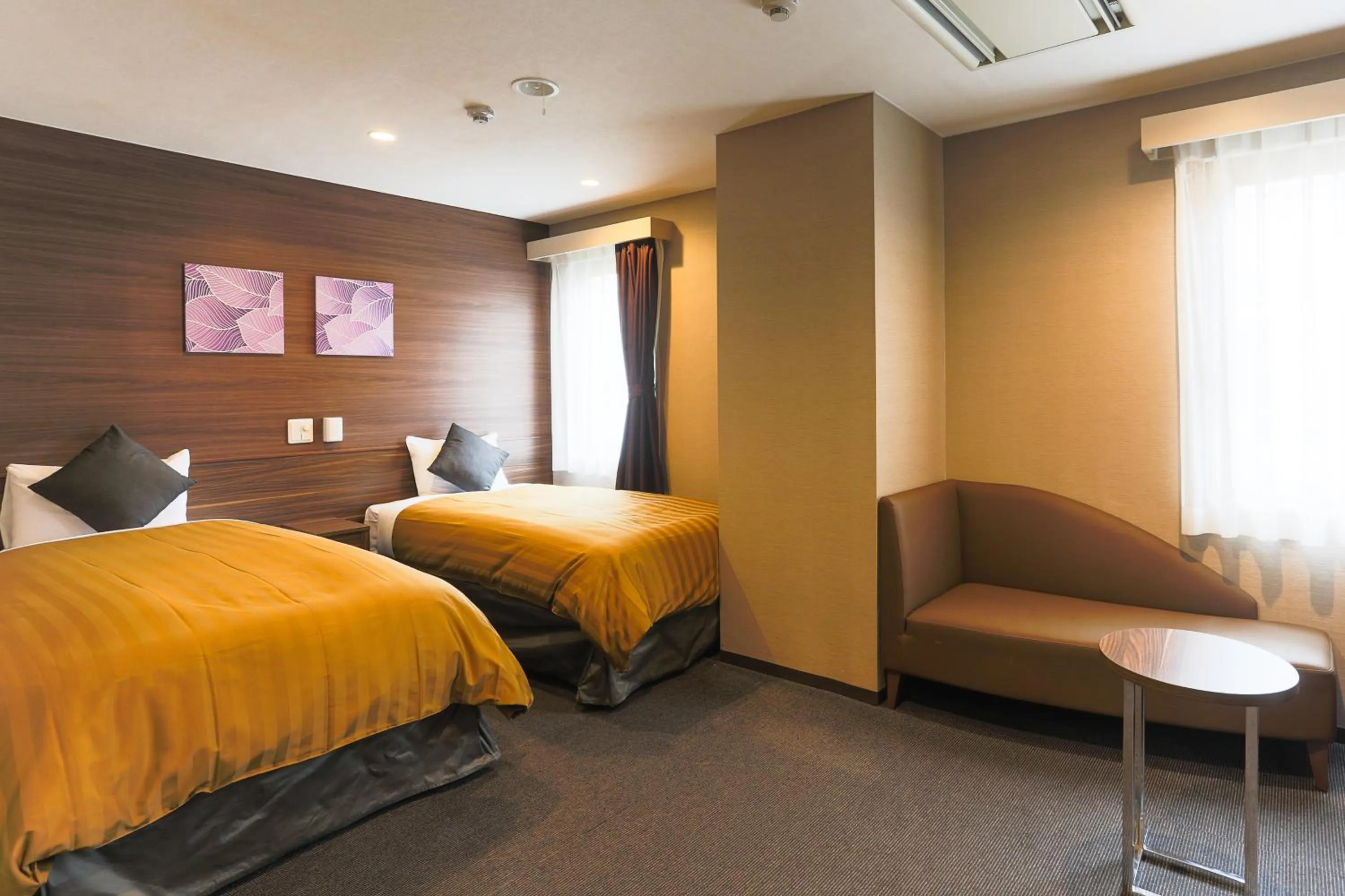 Hollywood Twin Room - single occupancy - Non-Smoking in Sun Royal Kawasaki