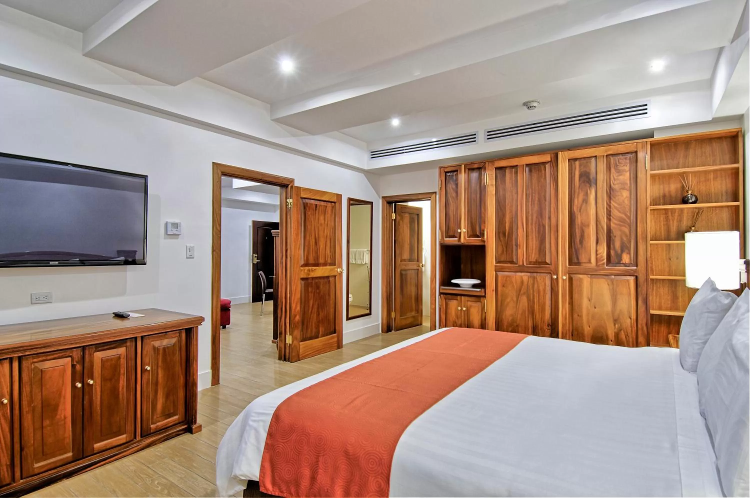 Bed in Balmoral Hotel San José CR, Historic District