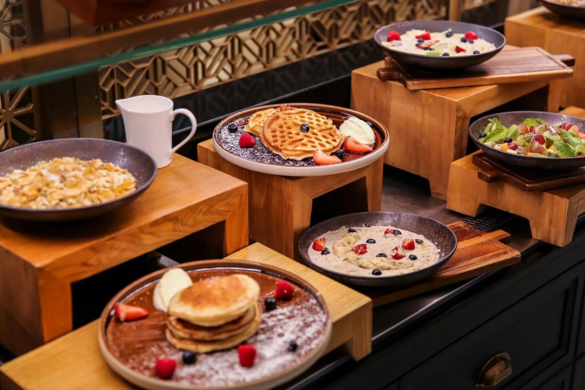 Restaurant/places to eat in The H Dubai