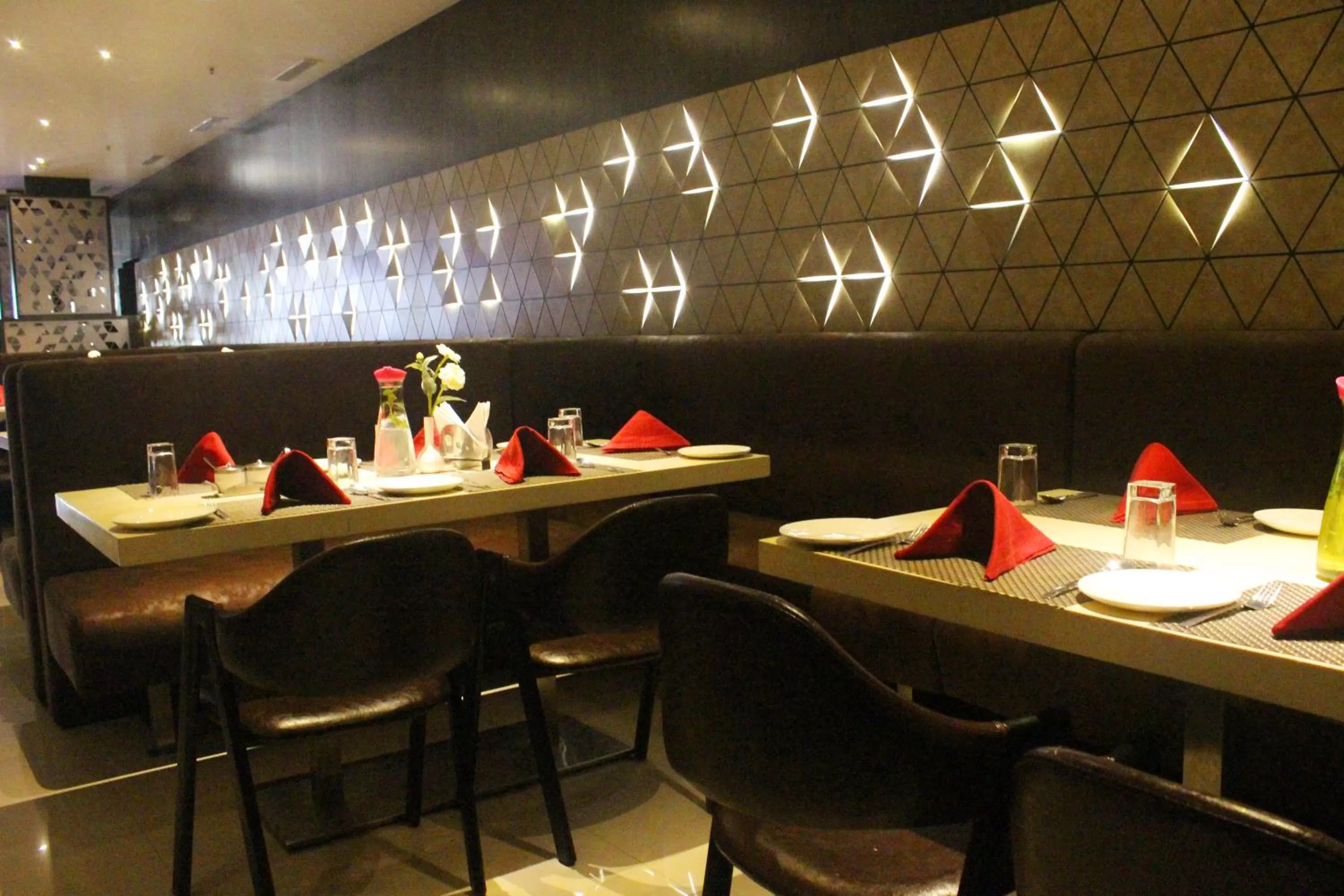 Restaurant/places to eat in Stay Comfort