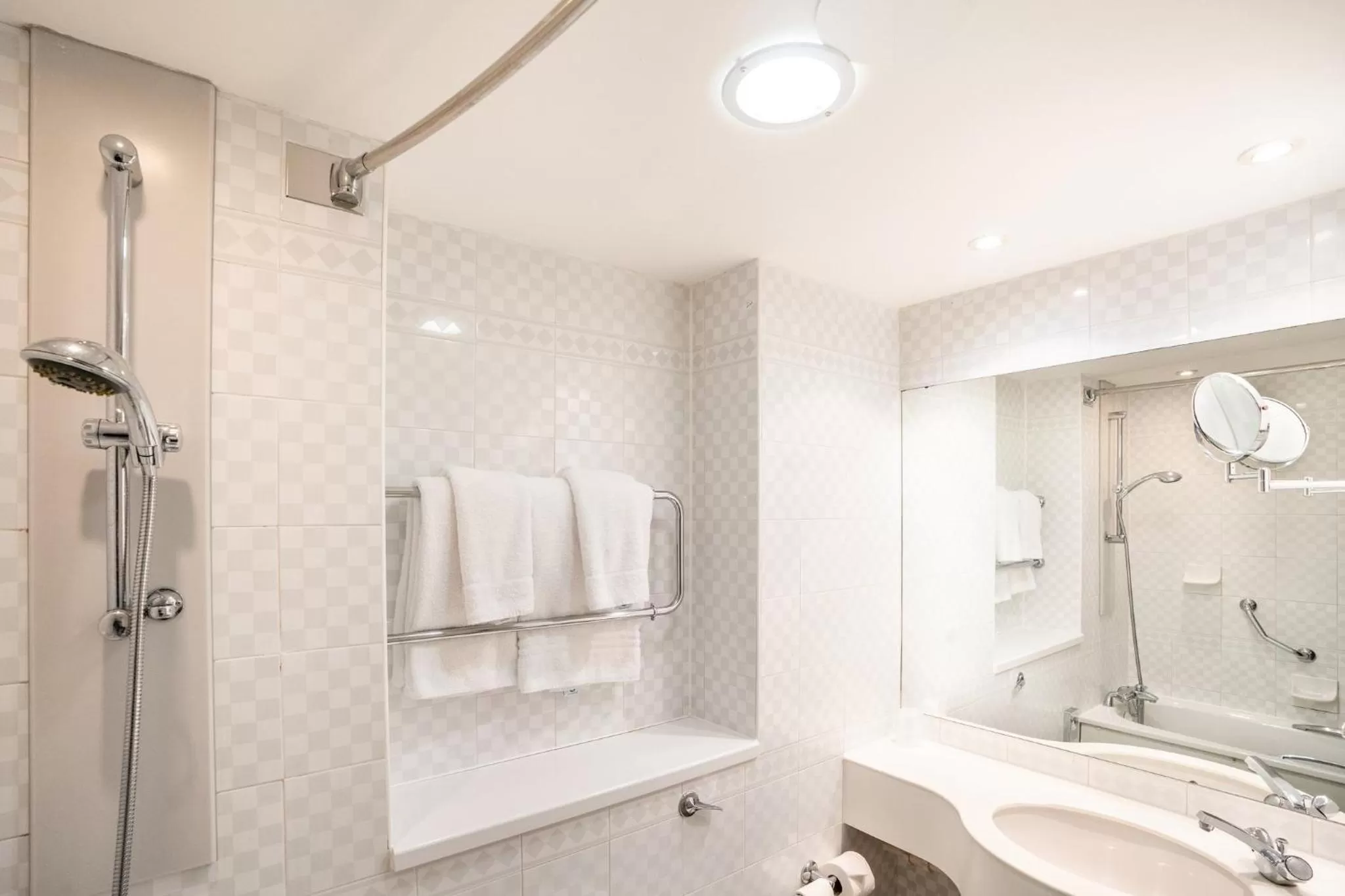 Bathroom in Holiday Inn Maidstone-Sevenoaks by IHG