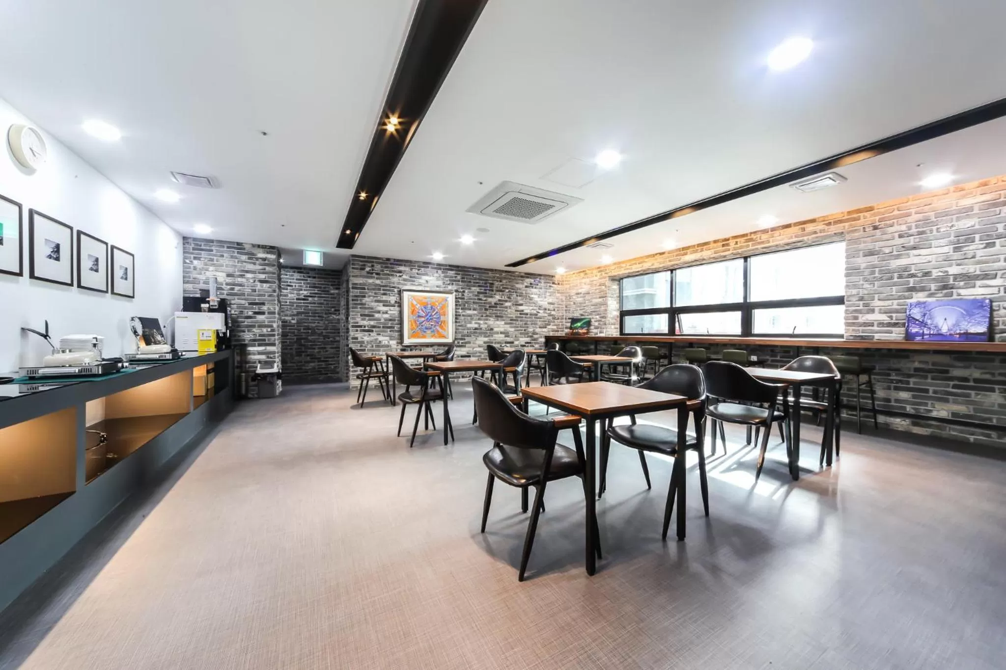 Restaurant/places to eat in Seomyeon Brown-dot hotel Gold