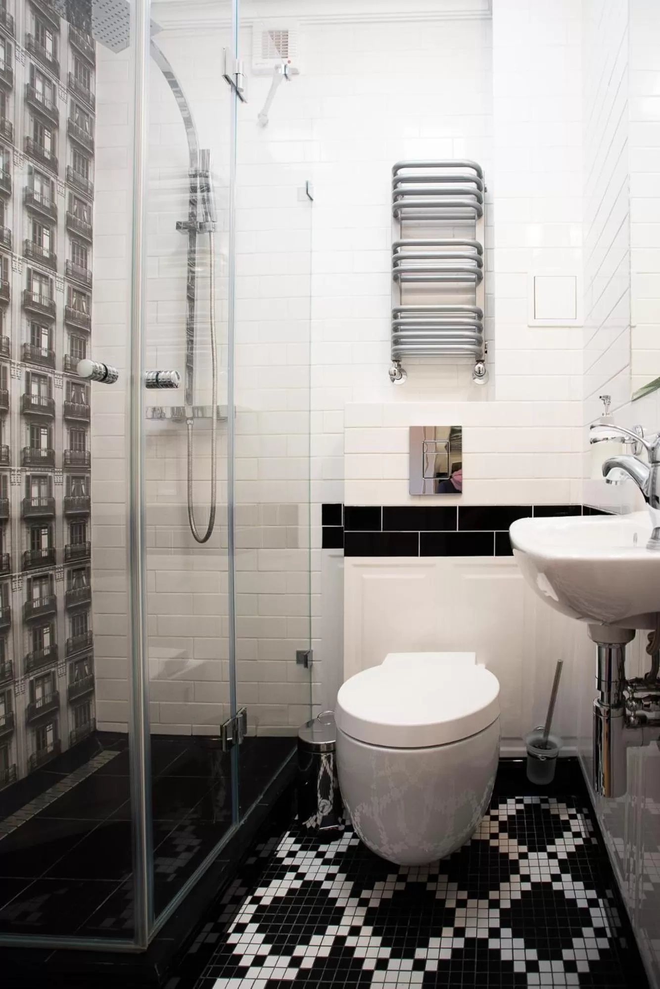 Bathroom in Willa Krakowska