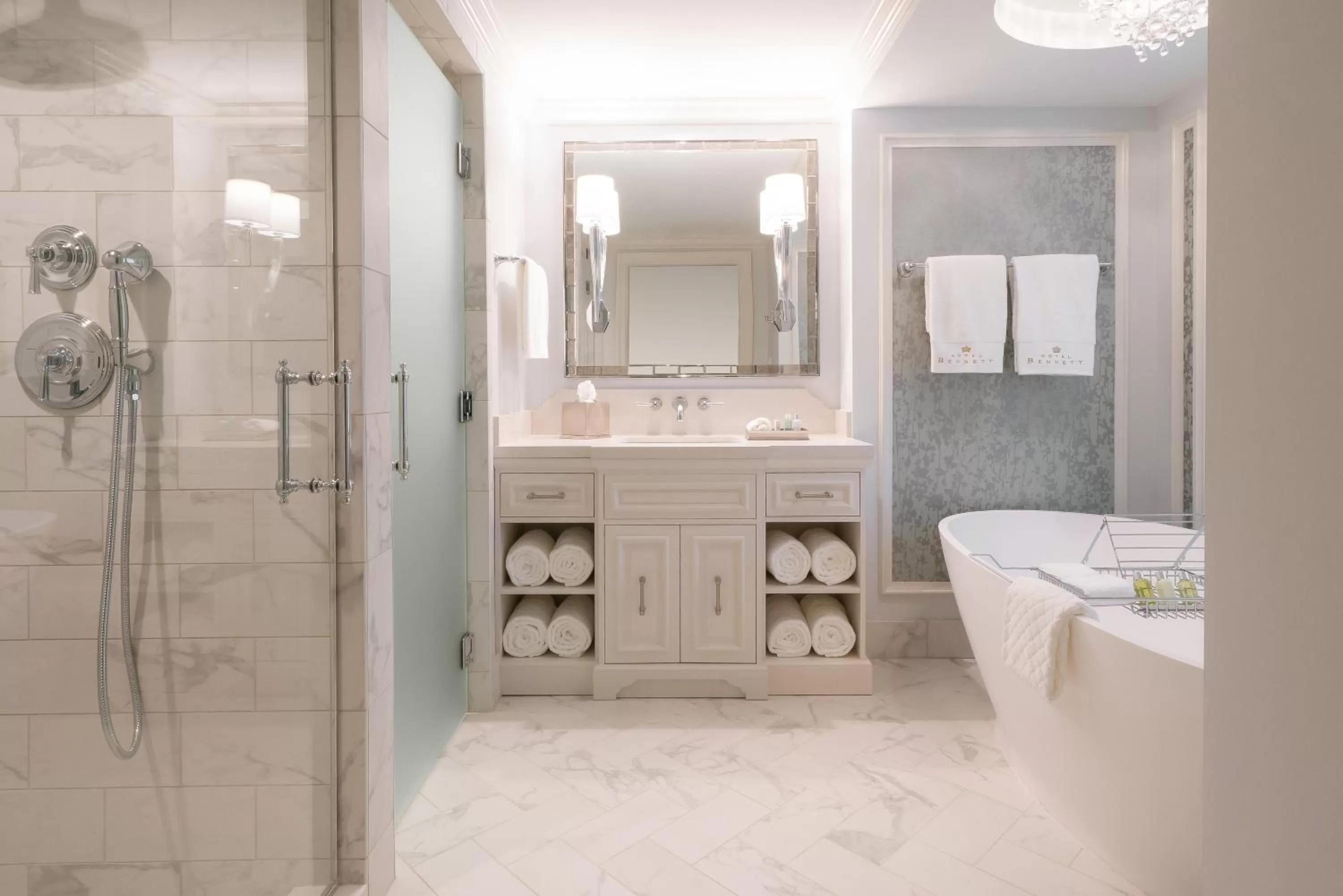 Bathroom in Hotel Bennett Charleston