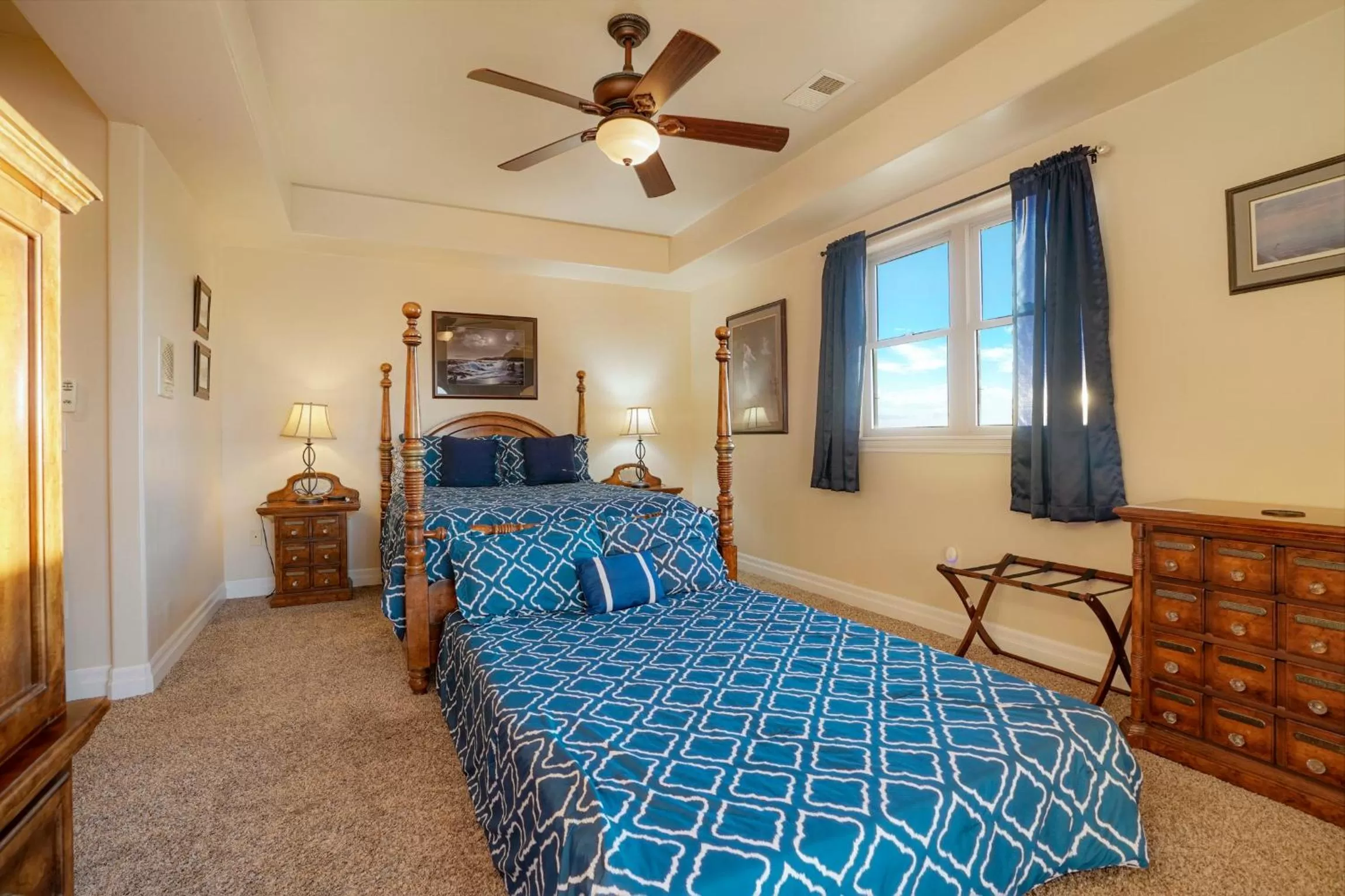 Shower, Bed in Summit Villa BnB