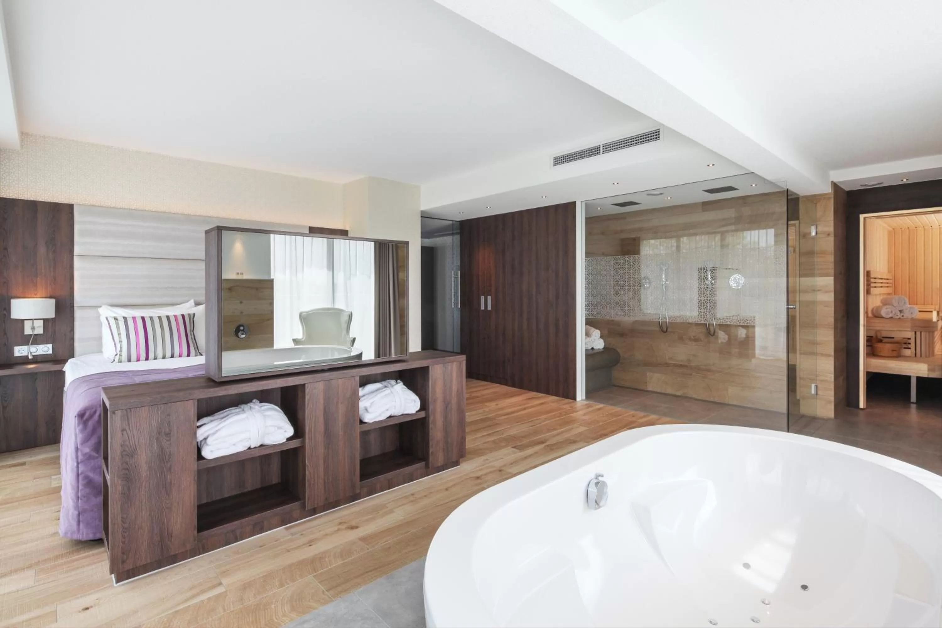 Suite with Sauna in Van der Valk Hotel Haarlem