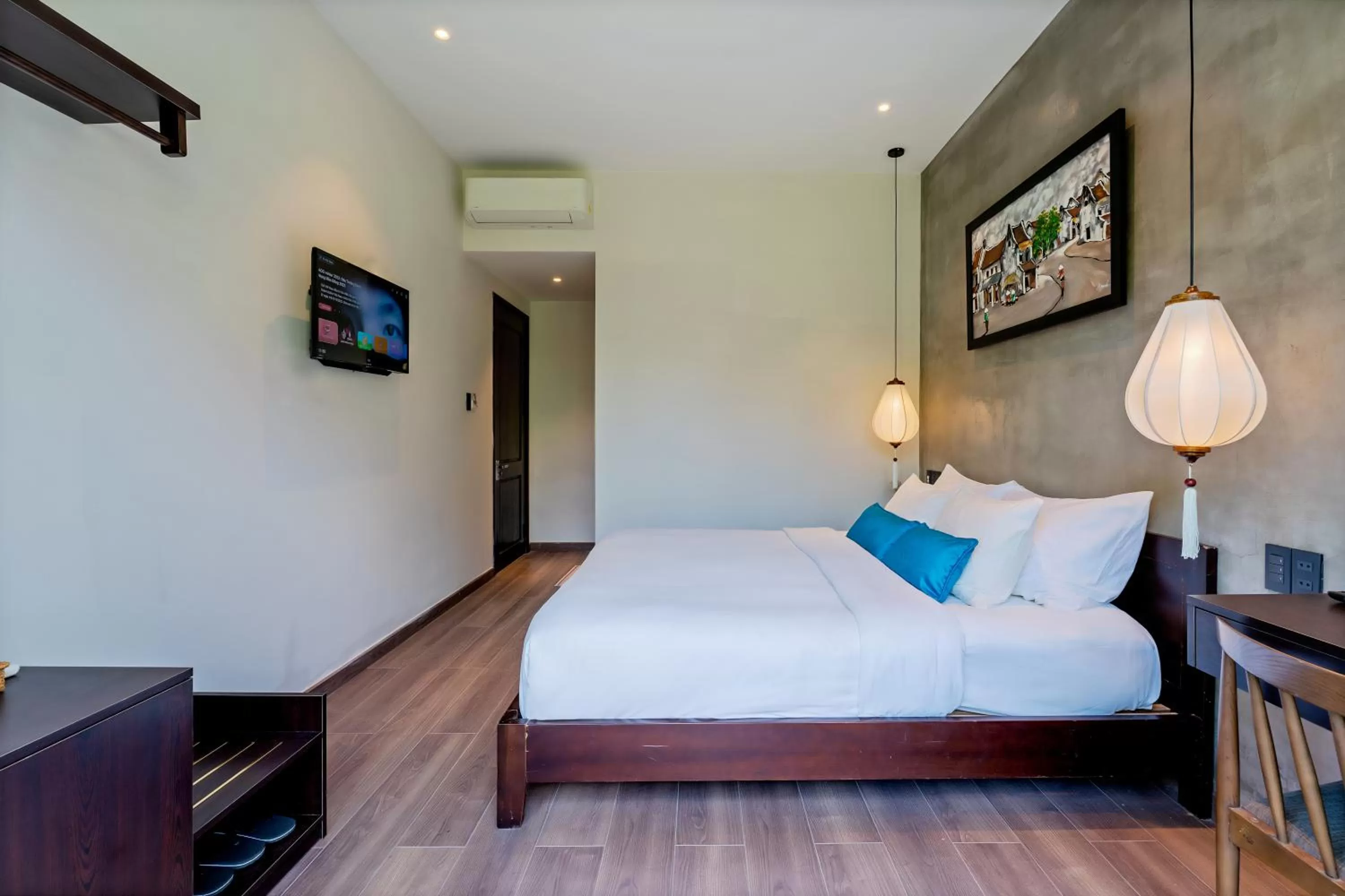 Bed in Lacasa Old Town Villa