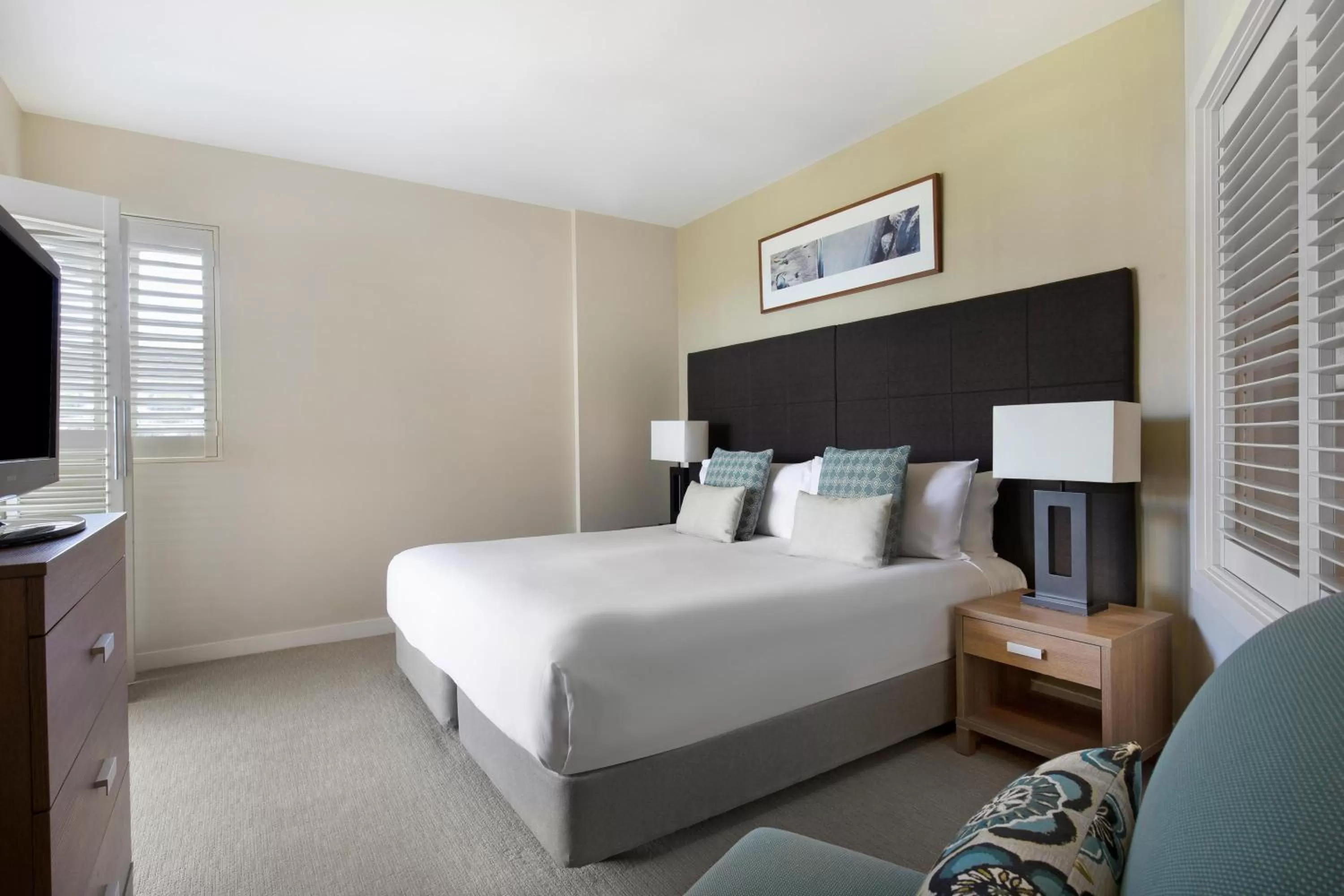 Bedroom, Bed in Mantra on Salt Beach