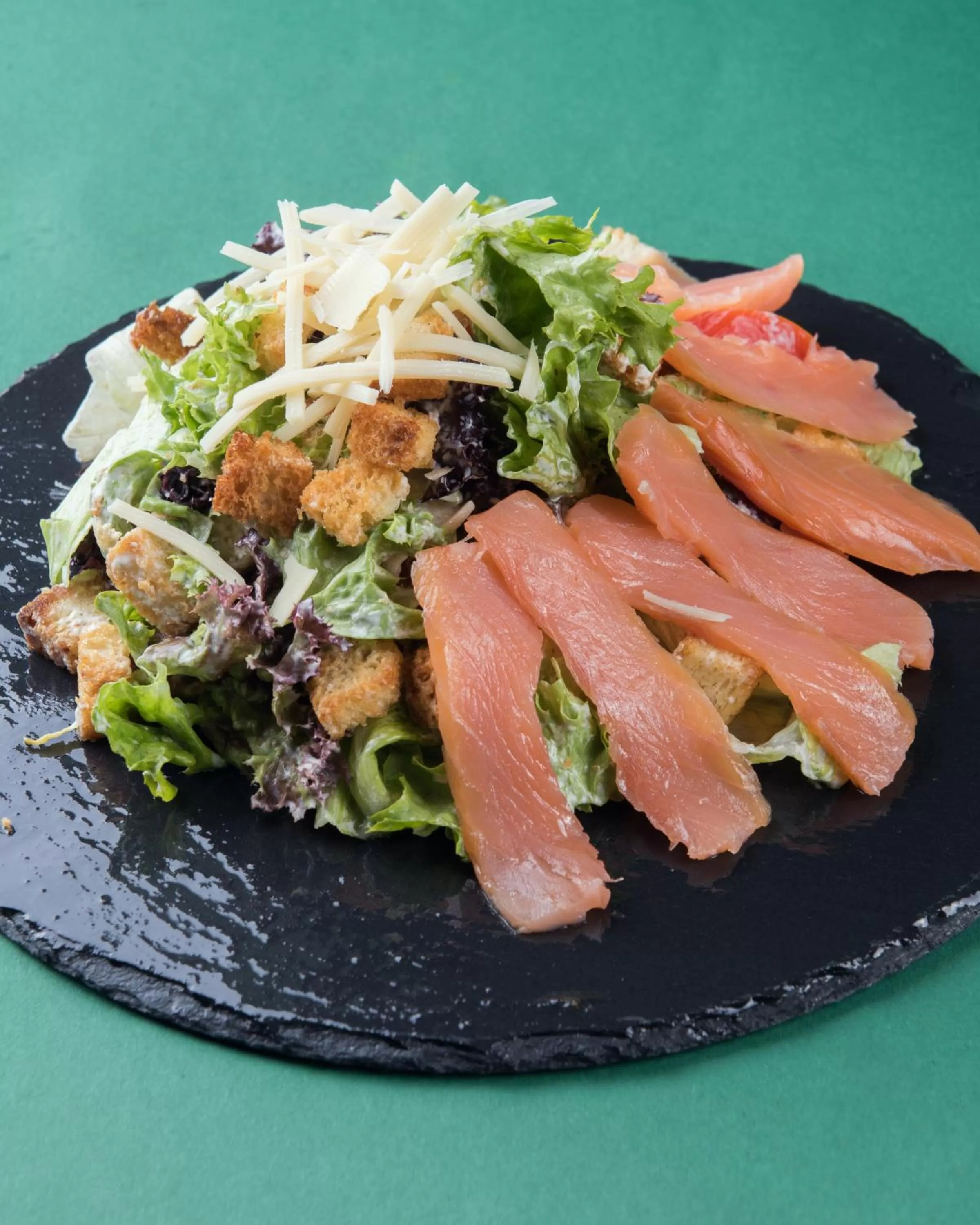 Restaurant/places to eat in Come INN