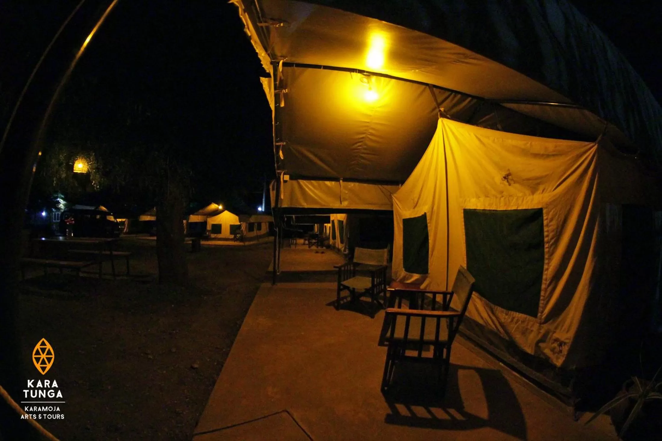 Patio in Kara-Tunga Safari Camp