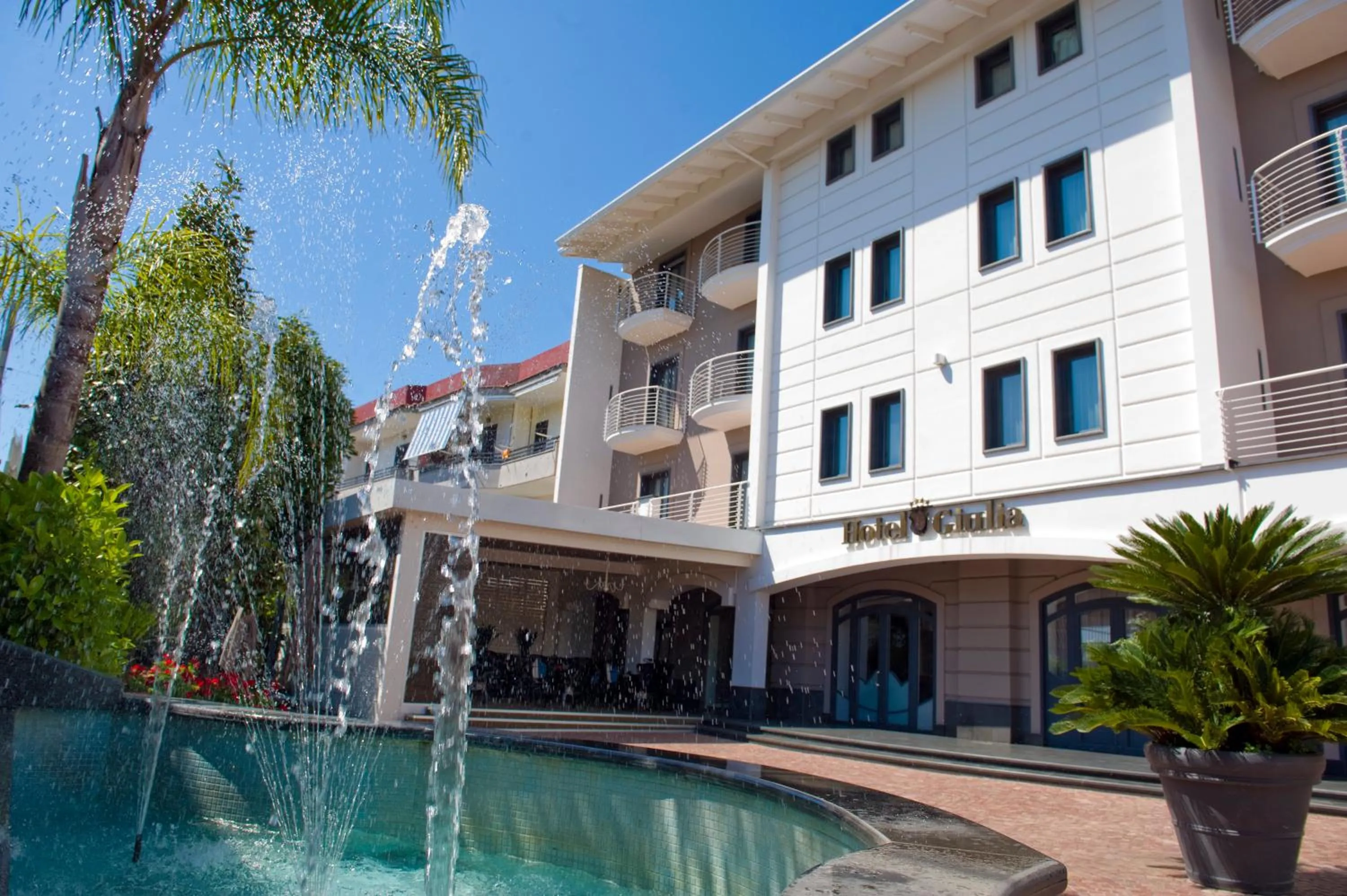 Facade/entrance in Hotel Giulia Ocean Club