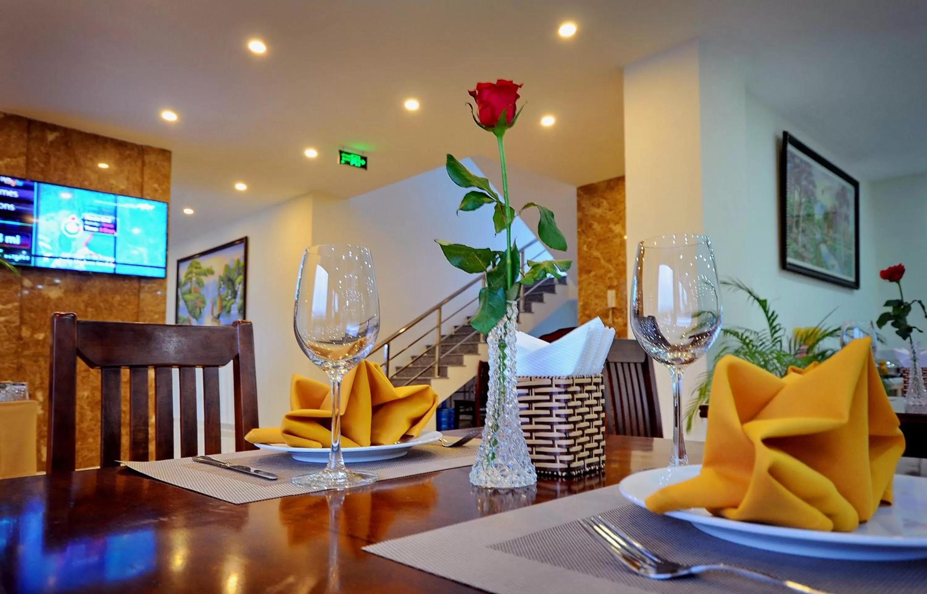 Restaurant/places to eat in Rigel Hotel