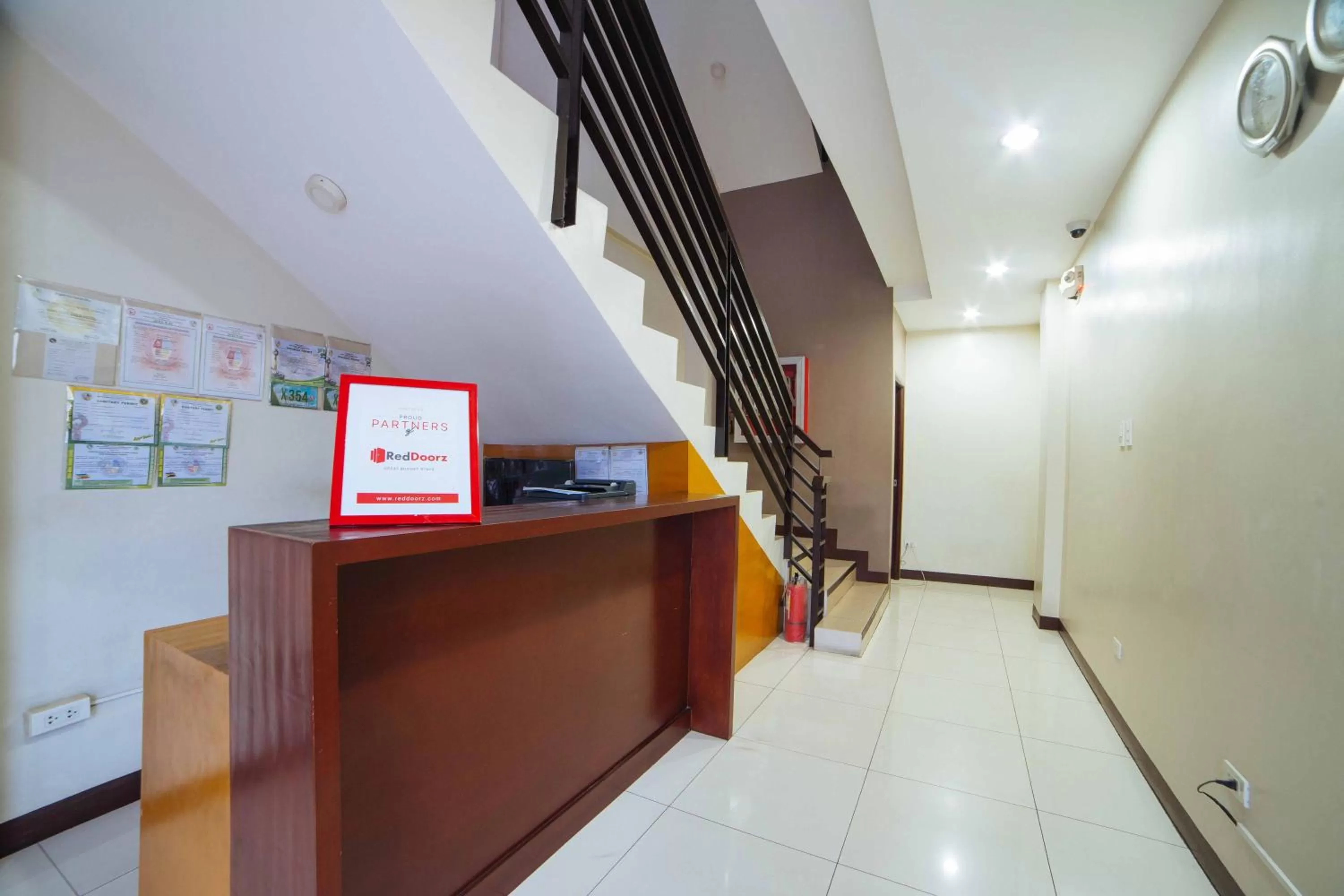 Lobby or reception in RedDoorz near Angeles University Foundation