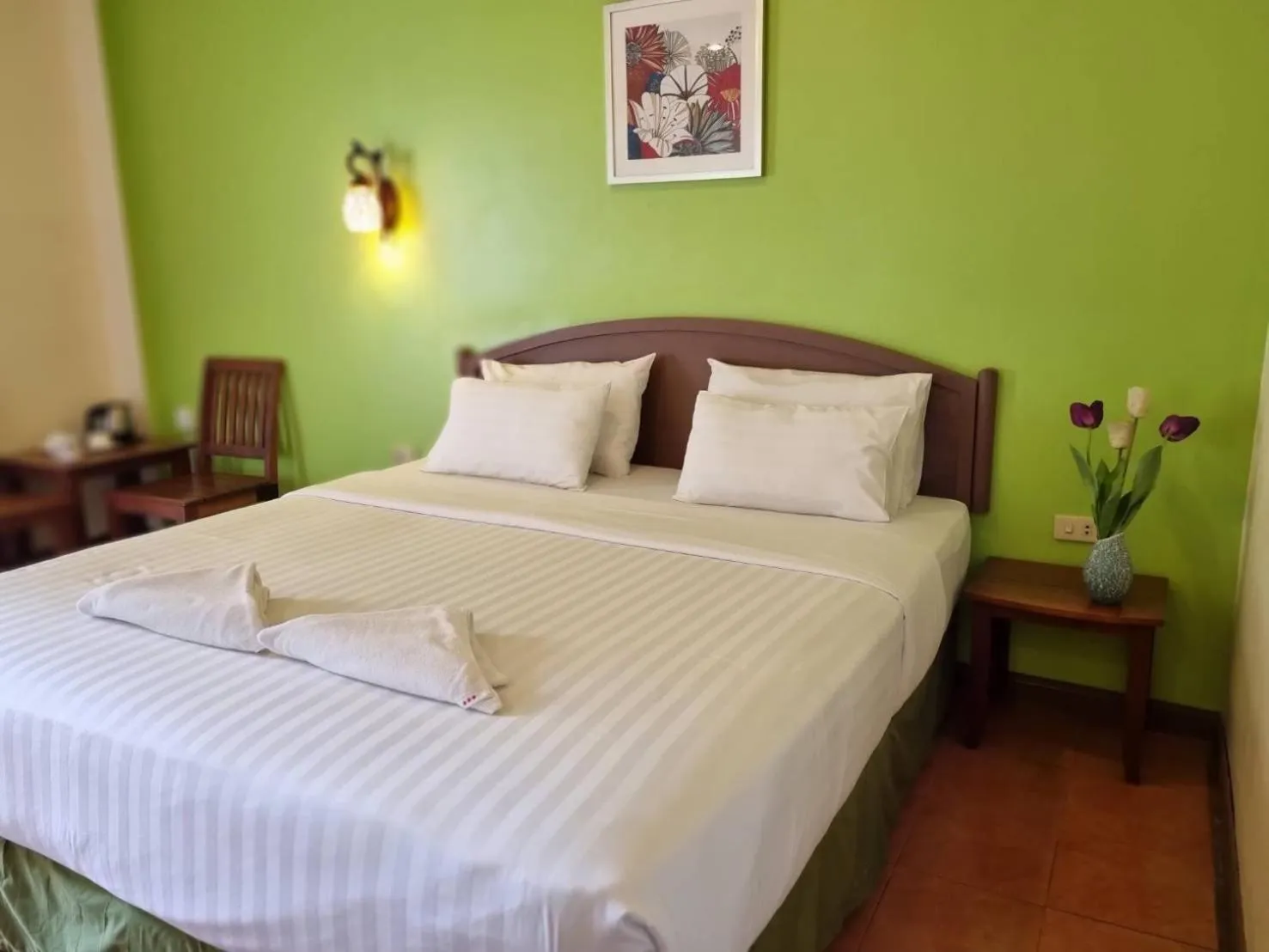 Bedroom, Bed in Opey De Place