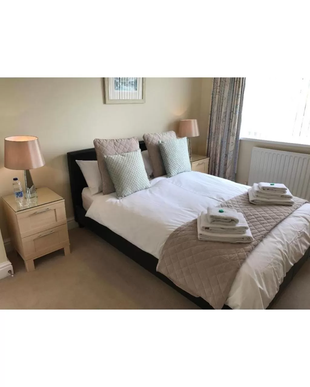 Bedroom, Bed in 31 Queens Road