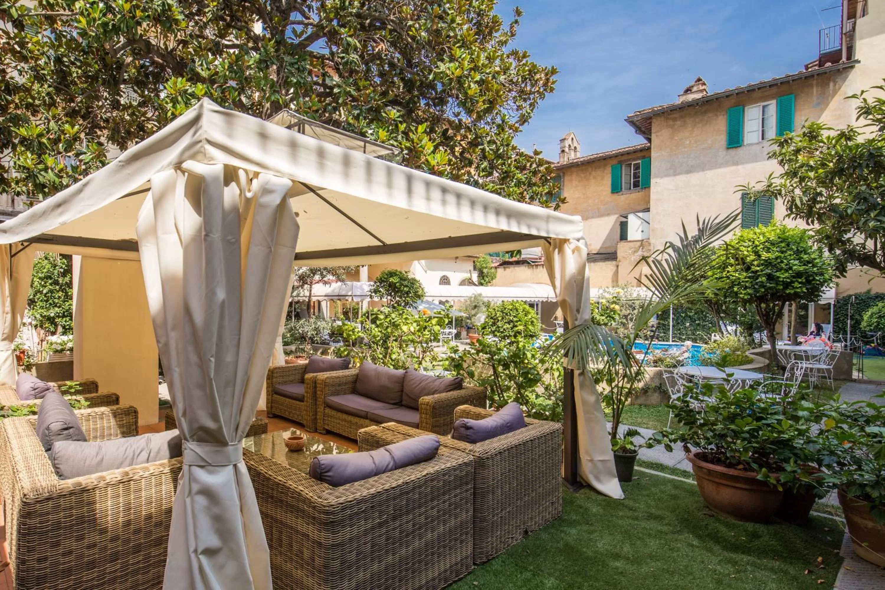 Garden in Hotel Croce Di Malta