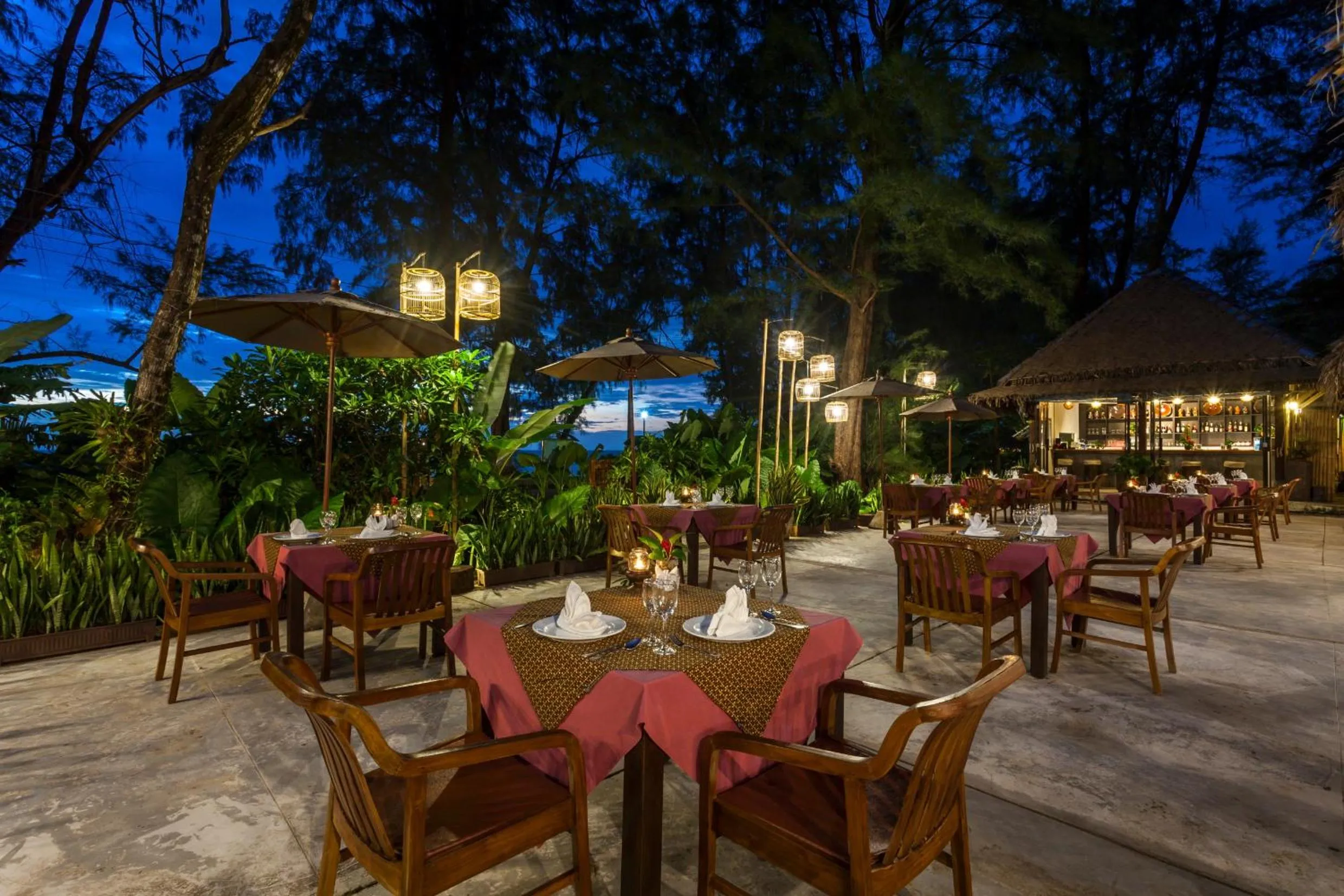 Restaurant/places to eat in Haadson Resort - Khaolak, Phangnga