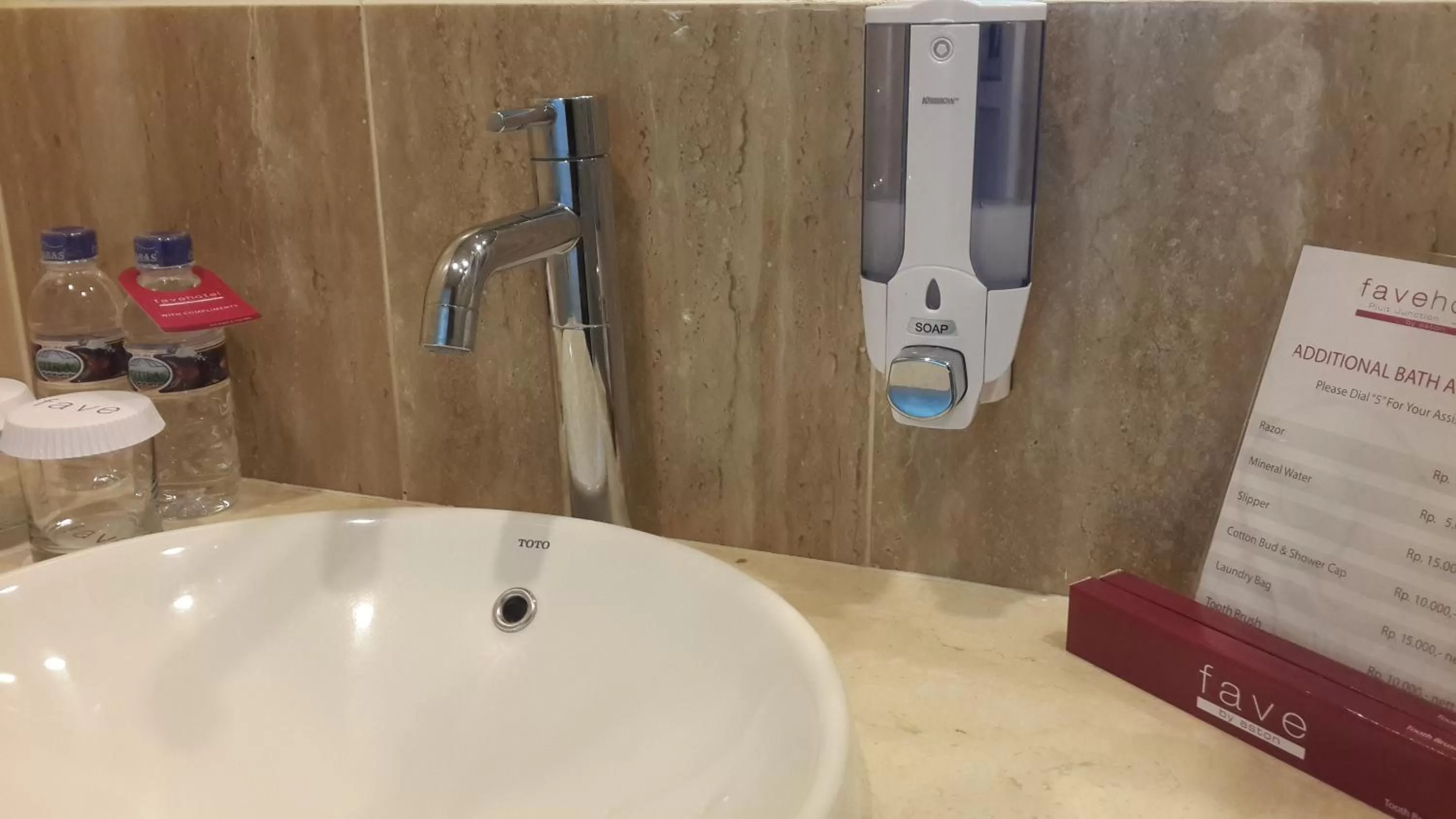 Bathroom in favehotel Pluit Junction