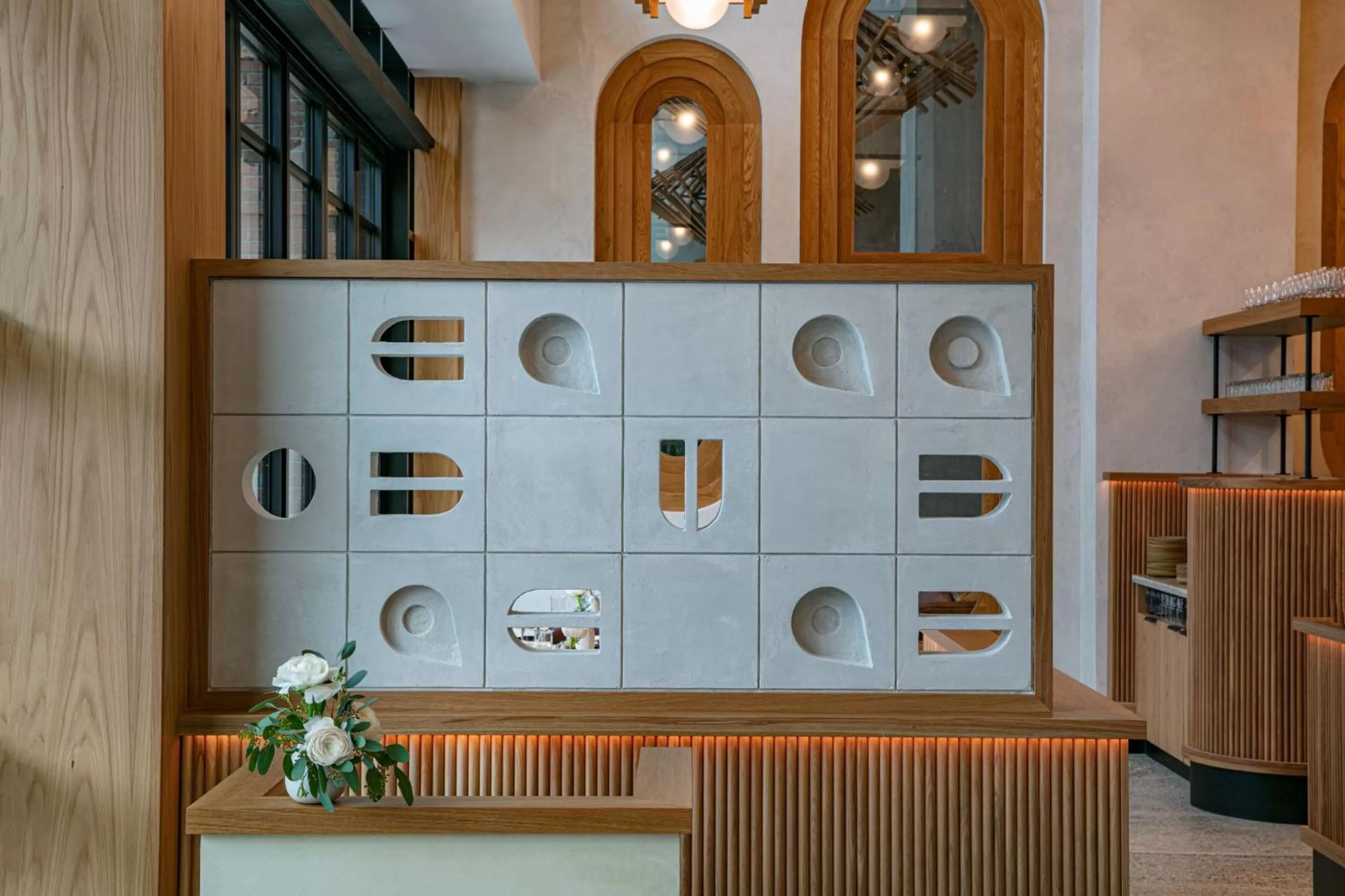 Restaurant/places to eat in Moxy Brooklyn Williamsburg