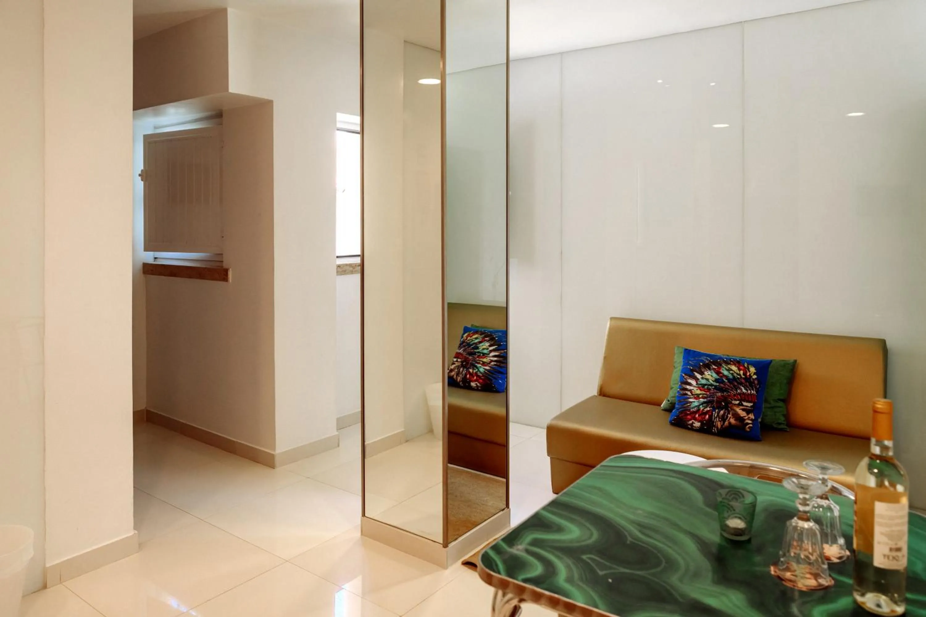 Seating area, Bed in Lisbon Art Stay Hotel & Apartments