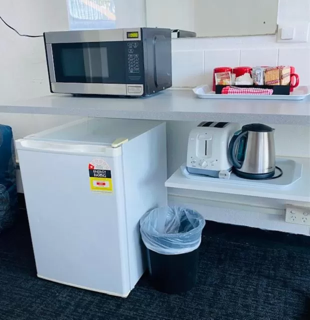 Coffee/tea facilities in Tamworth Budget Motel