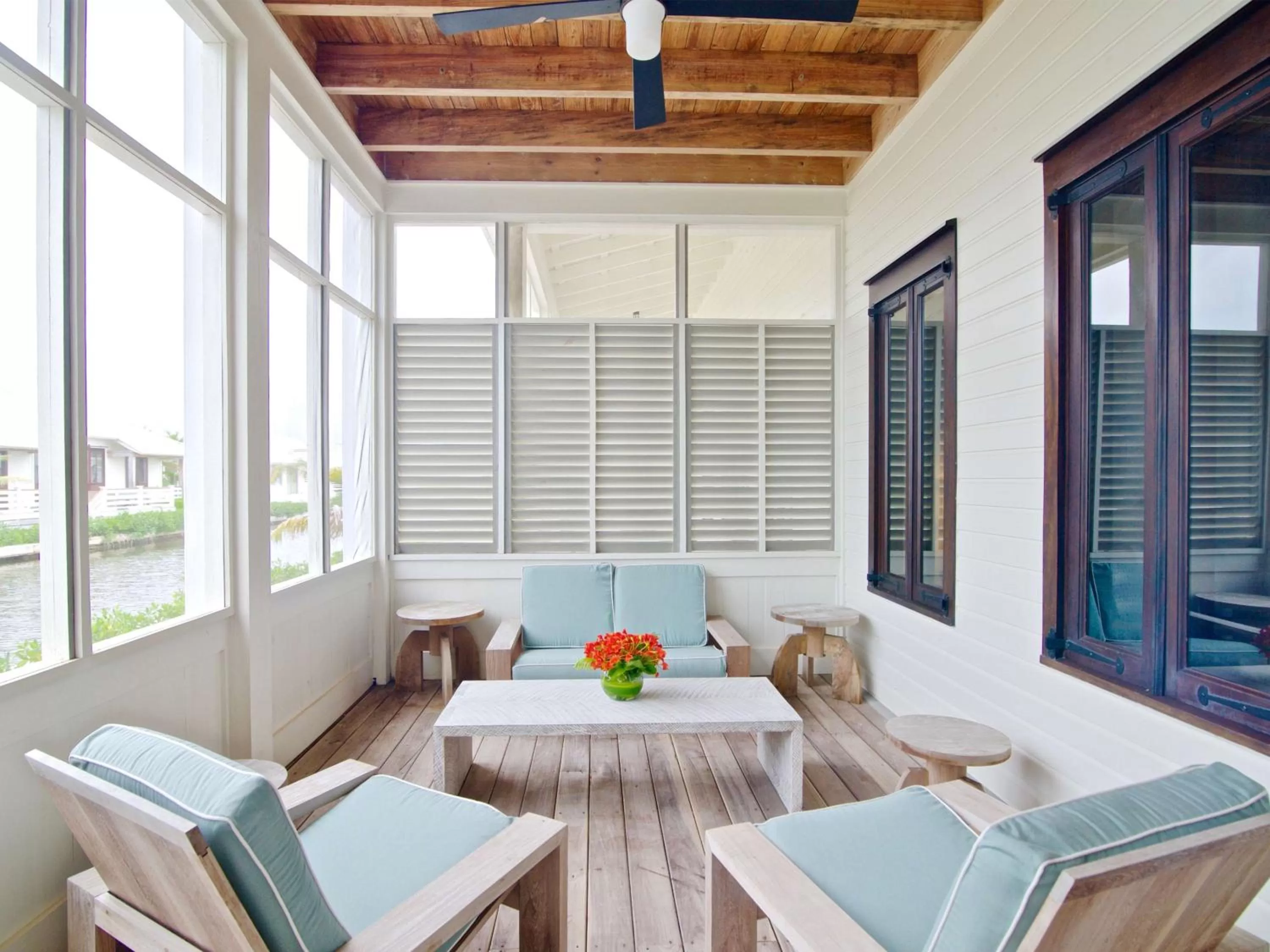 Living room in Mahogany Bay Resort and Beach Club, Curio Collection