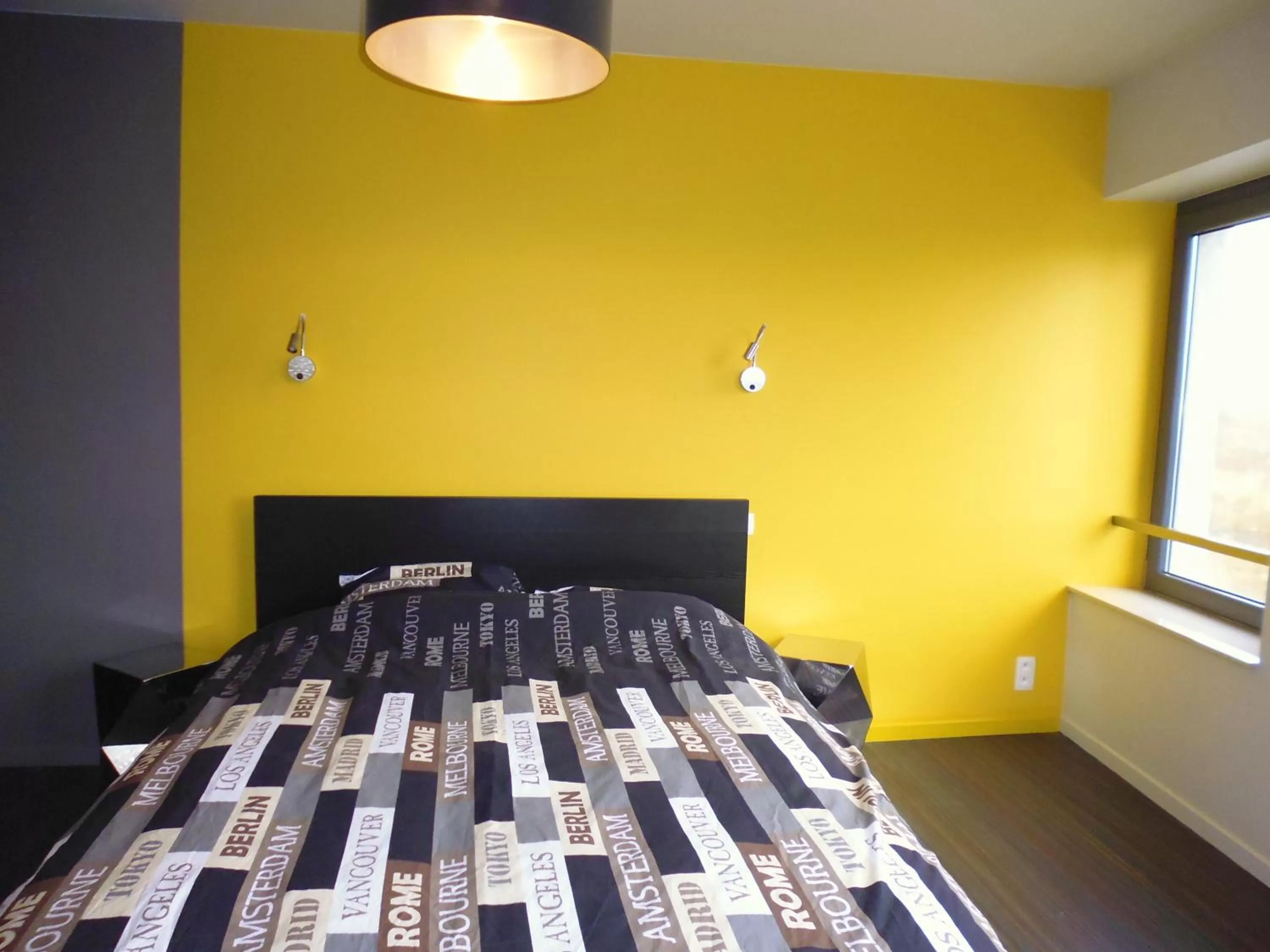 Bed in Gîte Les 4 Vins