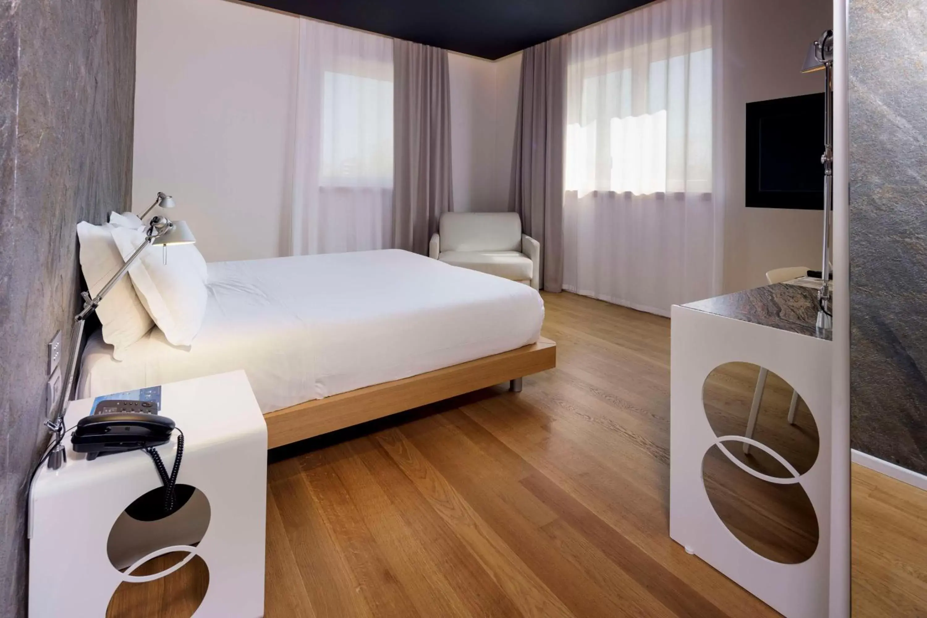 Superior Double Room in Best Western Plus Hotel Bologna Superior Double Room in Best Western Plus Hotel Bologna