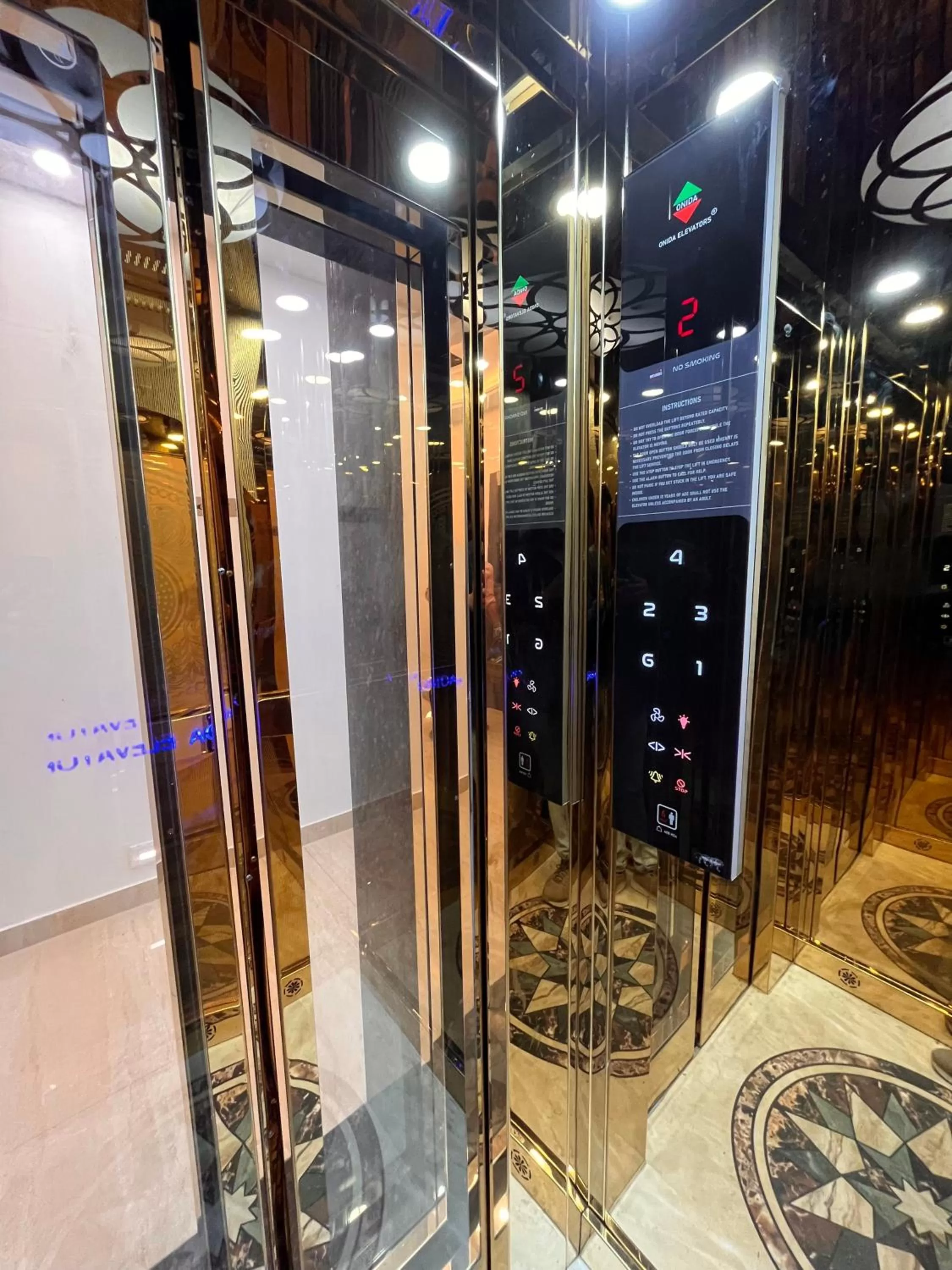 Bathroom in Hotel Gange, Haridwar