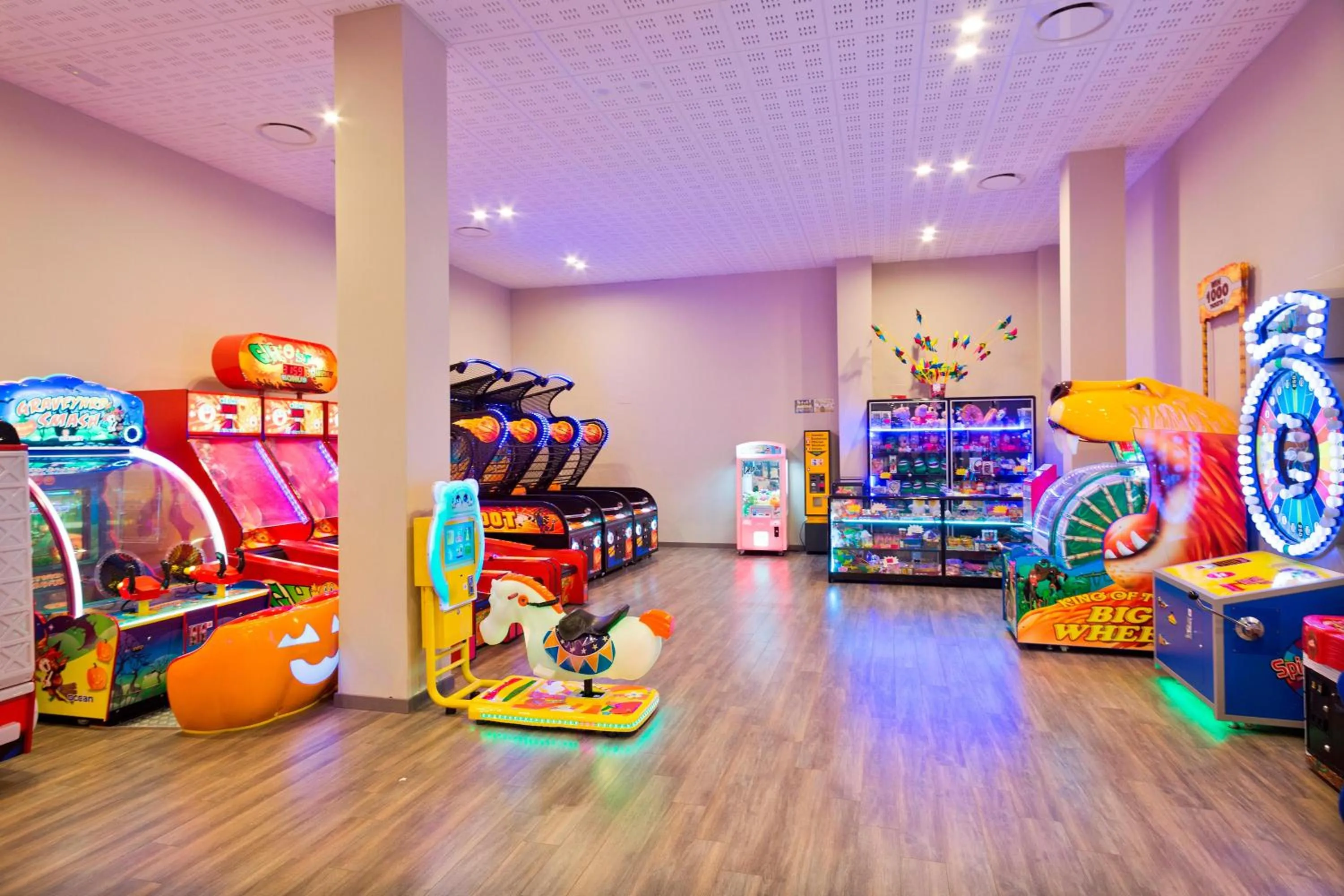 children in Hotel Best Costa Ballena