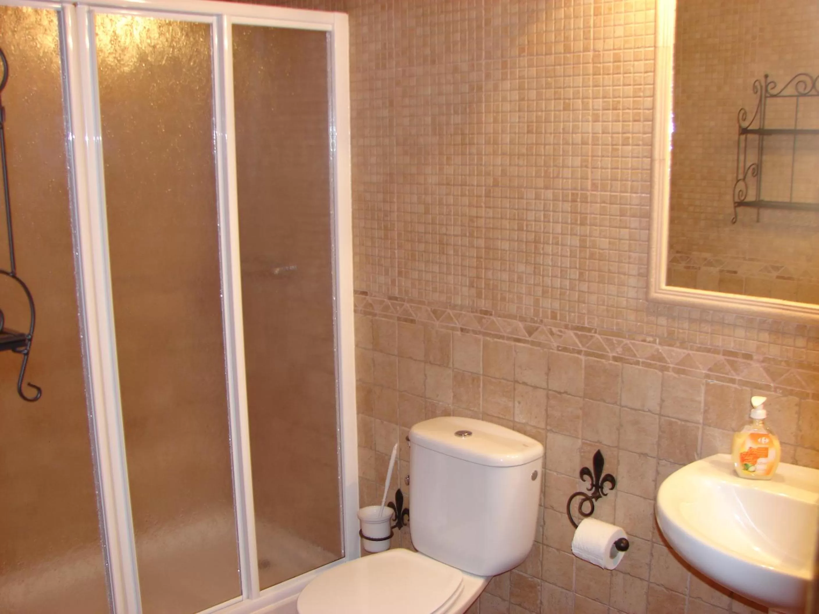 Bathroom in Apartamentos Sierra de Segura