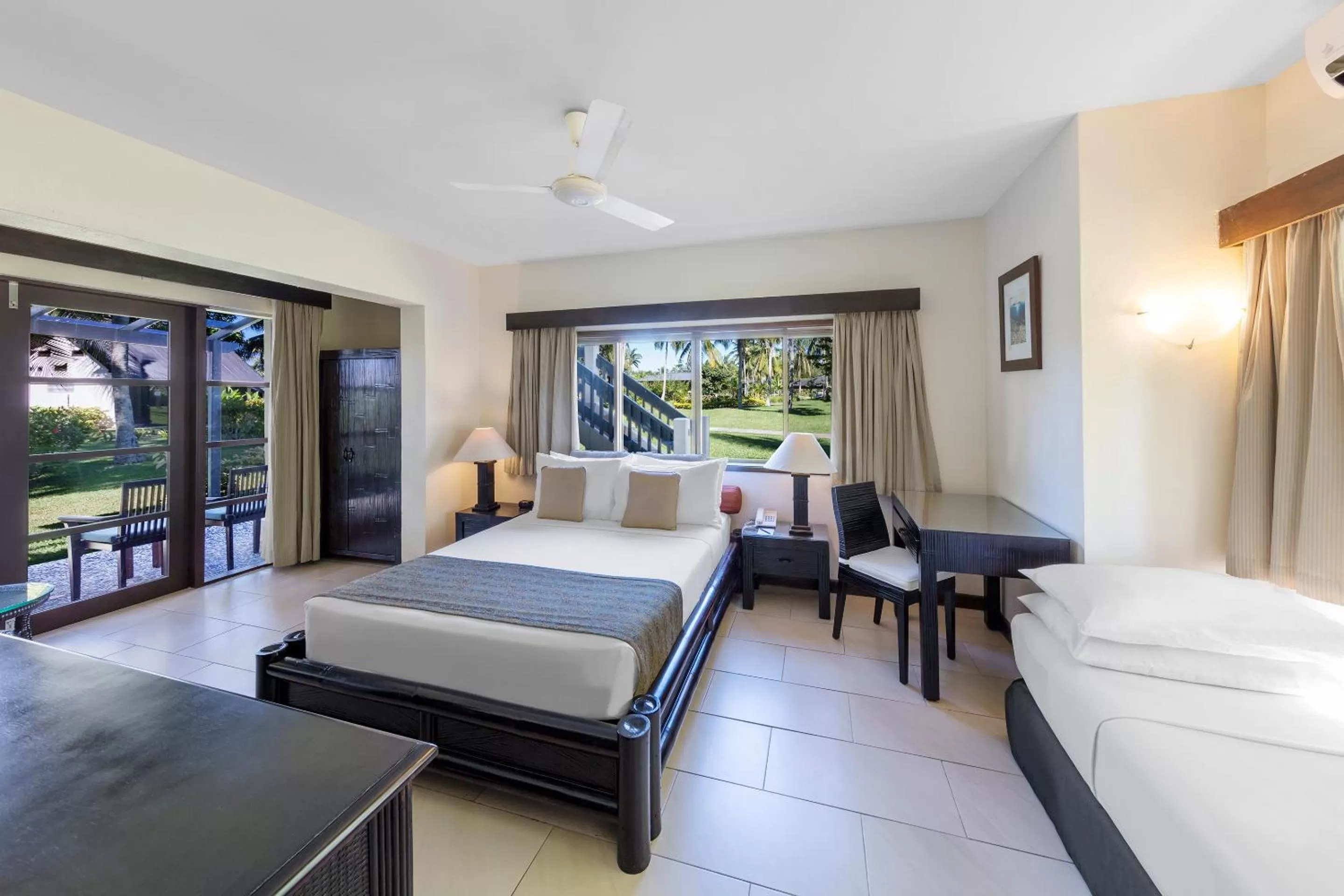 Photo of the whole room, Bed in Warwick Le Lagon Resort & Spa, Vanuatu