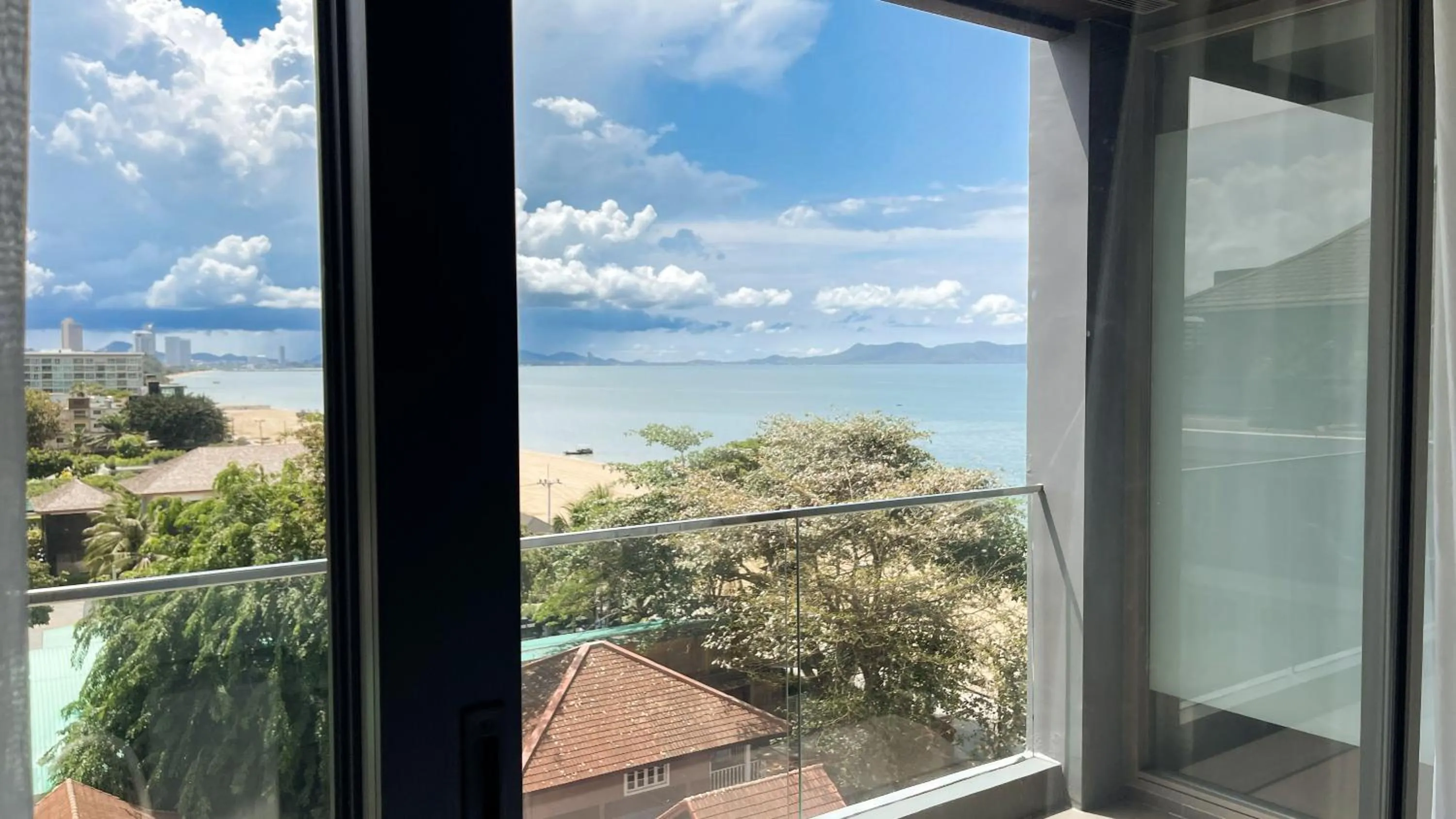 Sea view in U Jomtien Pattaya