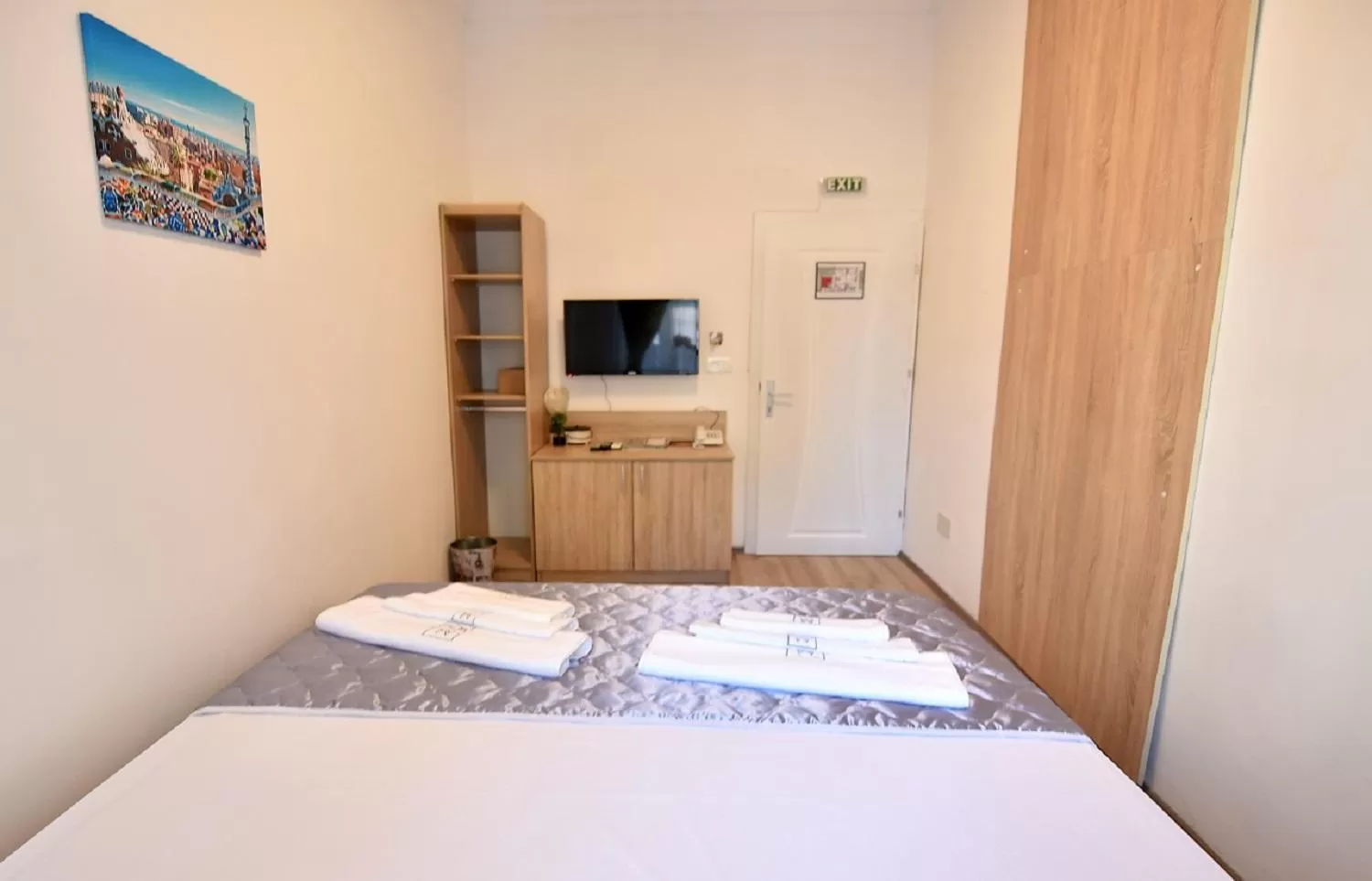 bunk bed, Bed in Villa Nina Hotel & Lounge bar